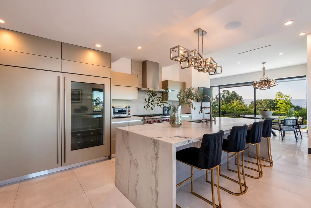 Wander Tarzana Hills #9