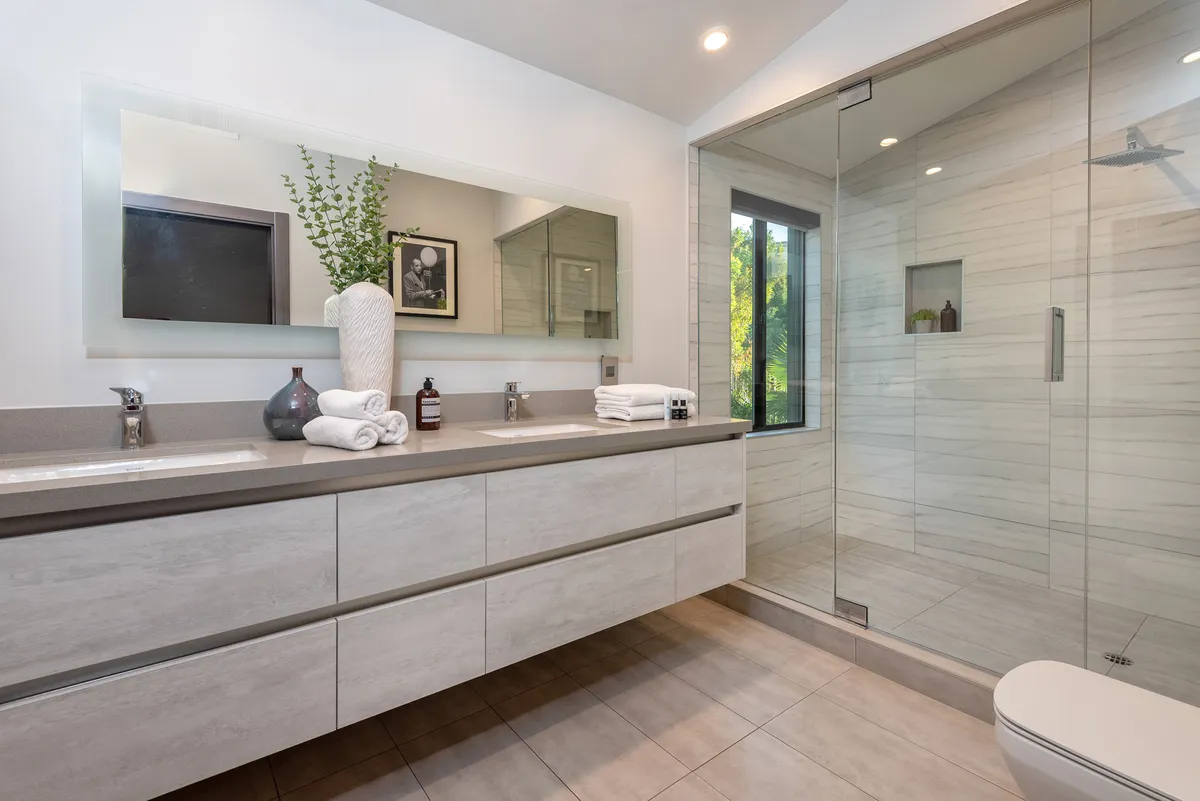 Wander Tarzana Hills #14