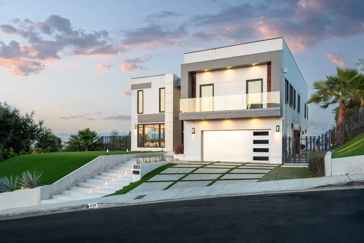 Wander Tarzana Hills #5