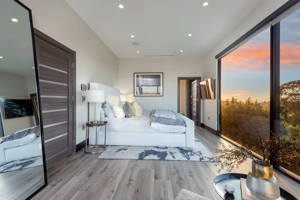 Wander Tarzana Hills #47