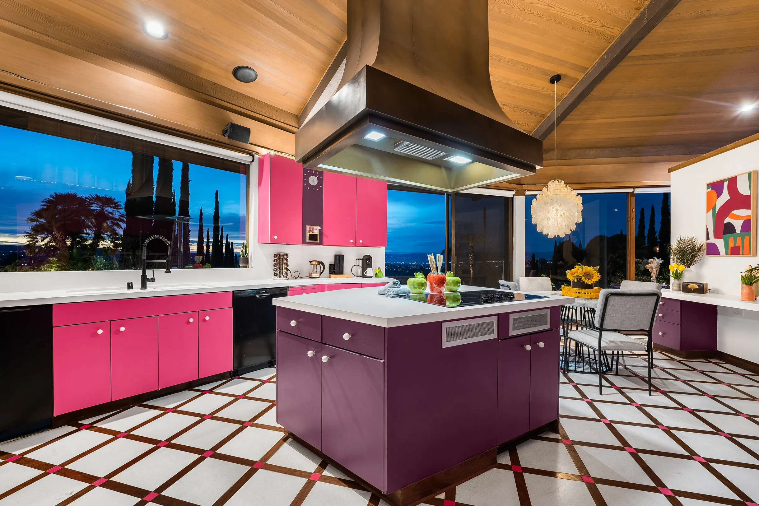 Wander Encino Hills #13