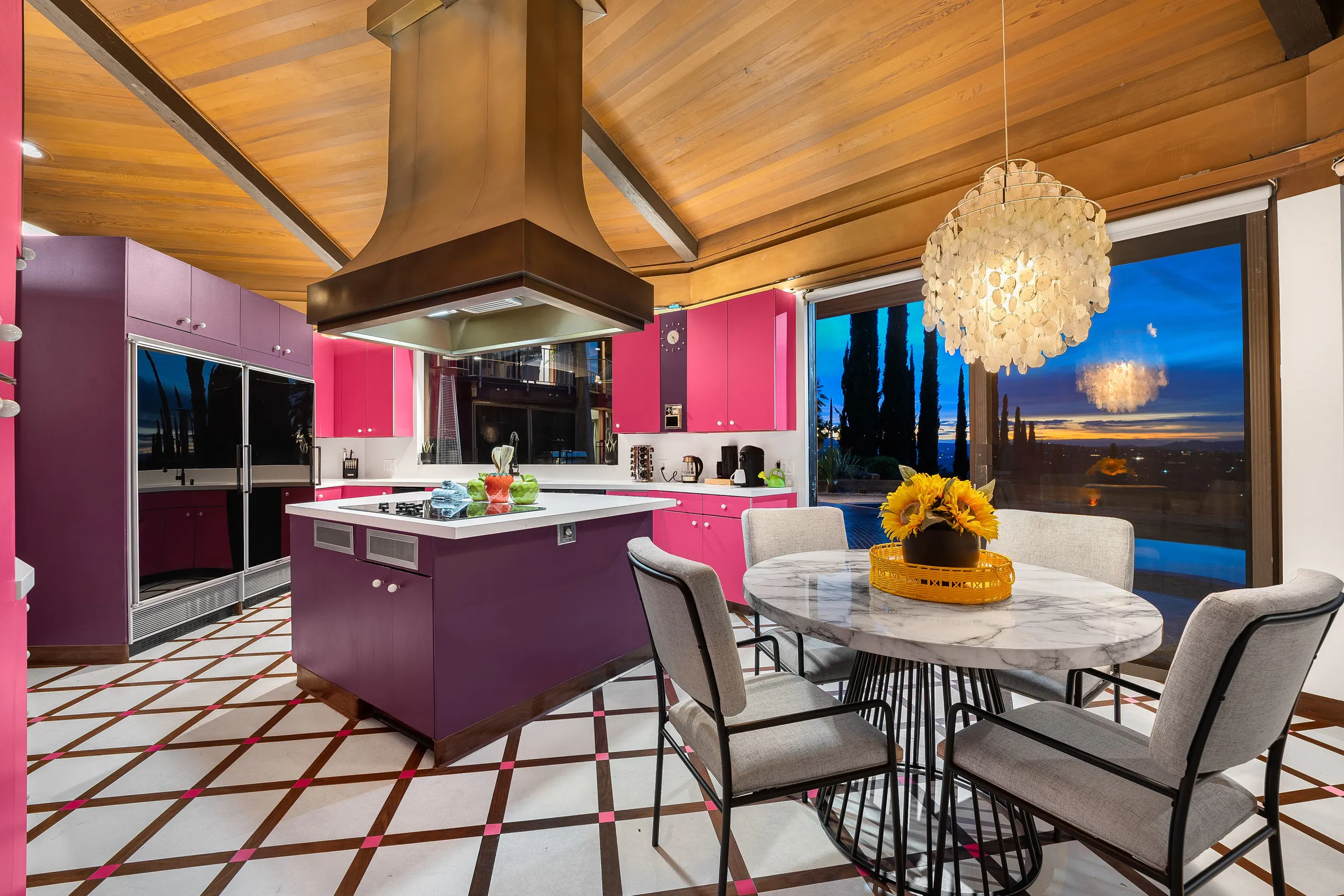 Wander Encino Hills #28