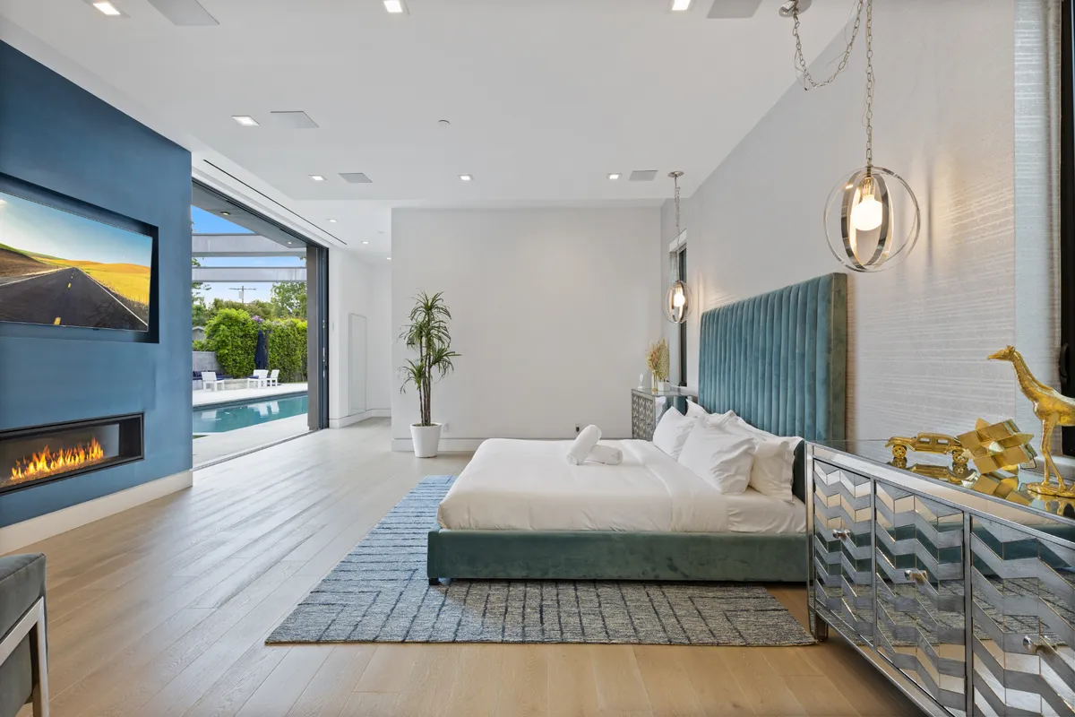 Bedroom 1 image