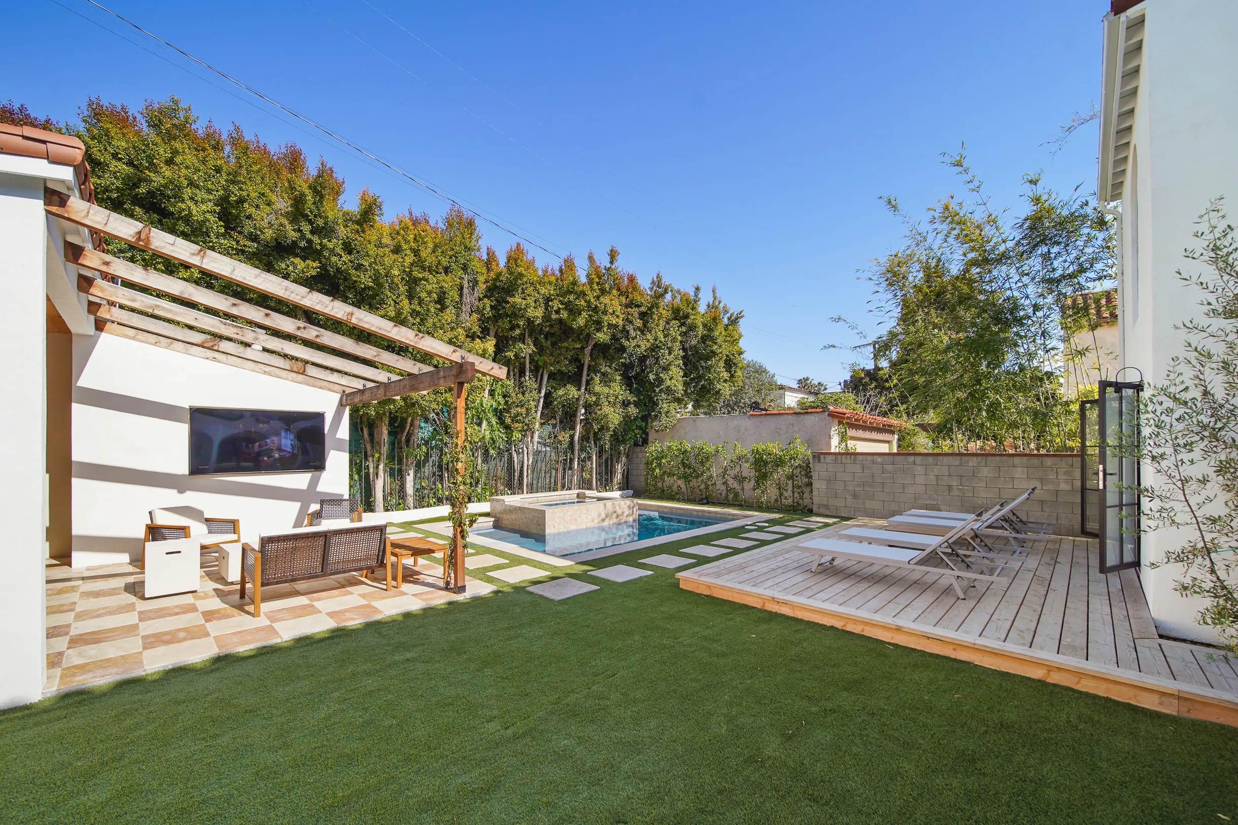 Wander Los Angeles Terra #37