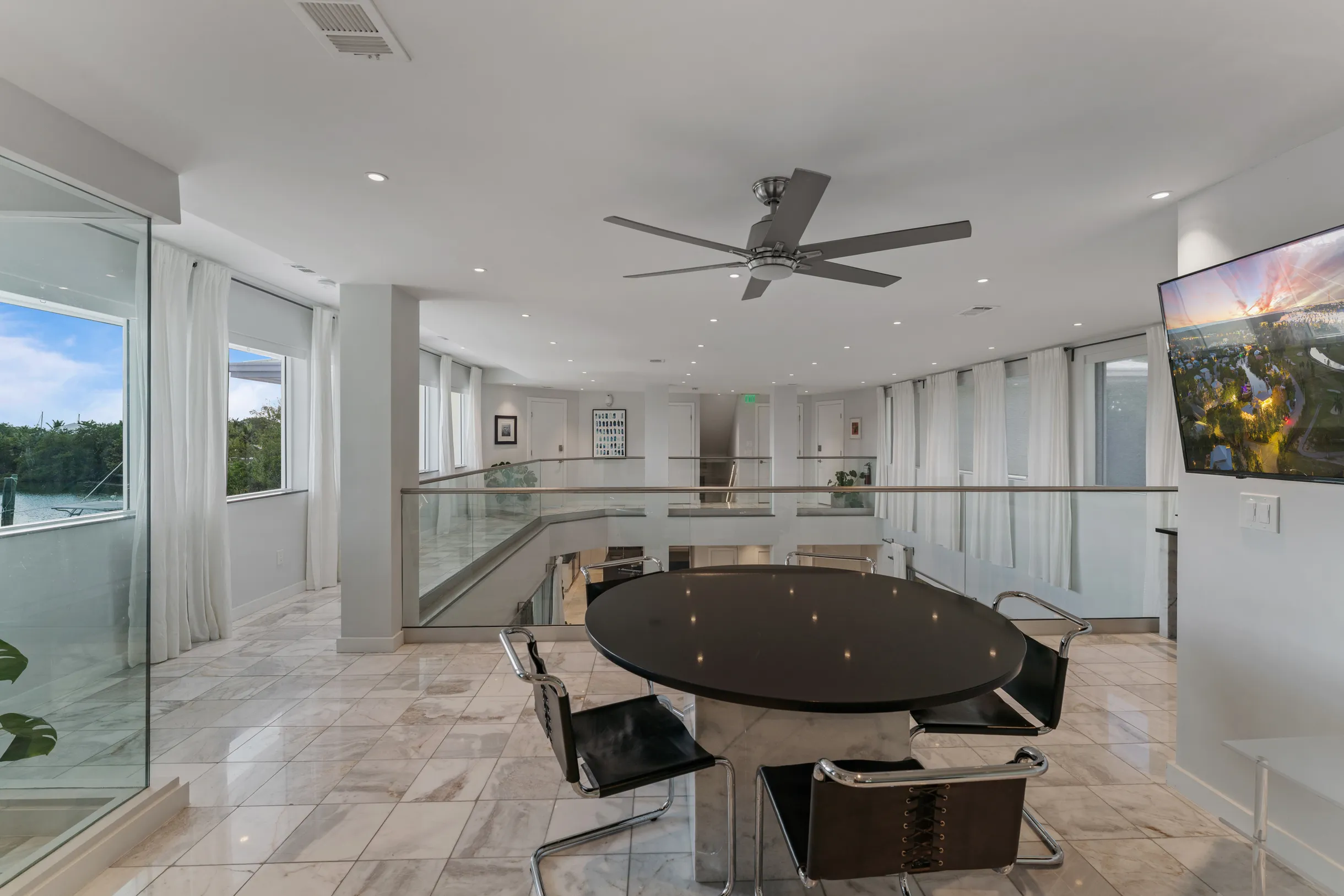 Wander Sombrero Oasis #144