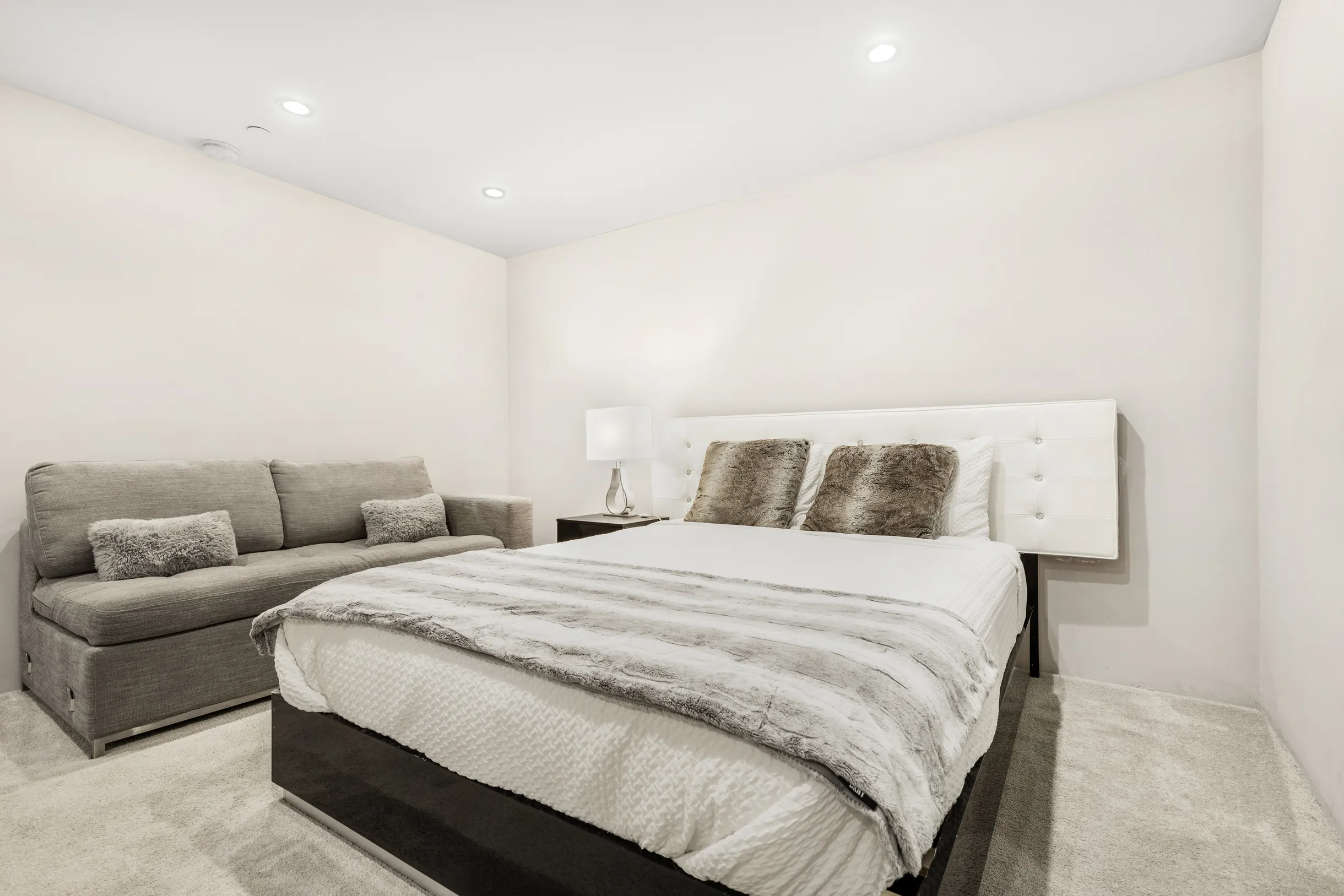 Wander Hollywood Hills Horizon #11