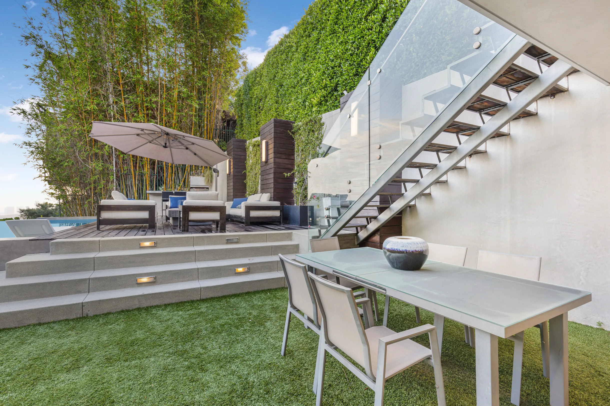 Wander Hollywood Hills Horizon #34