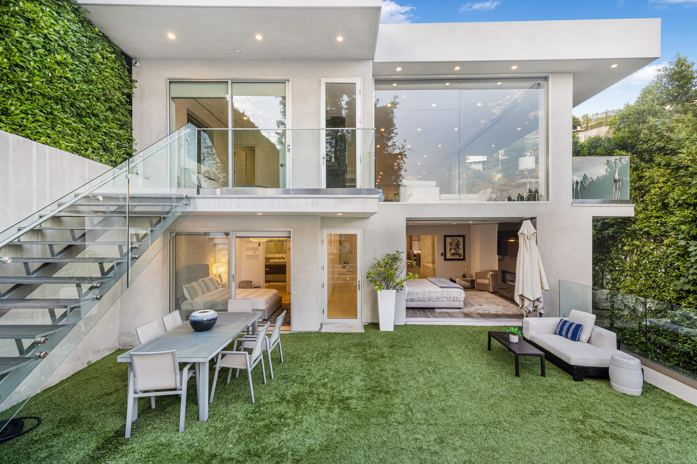 Wander Hollywood Hills Horizon #35