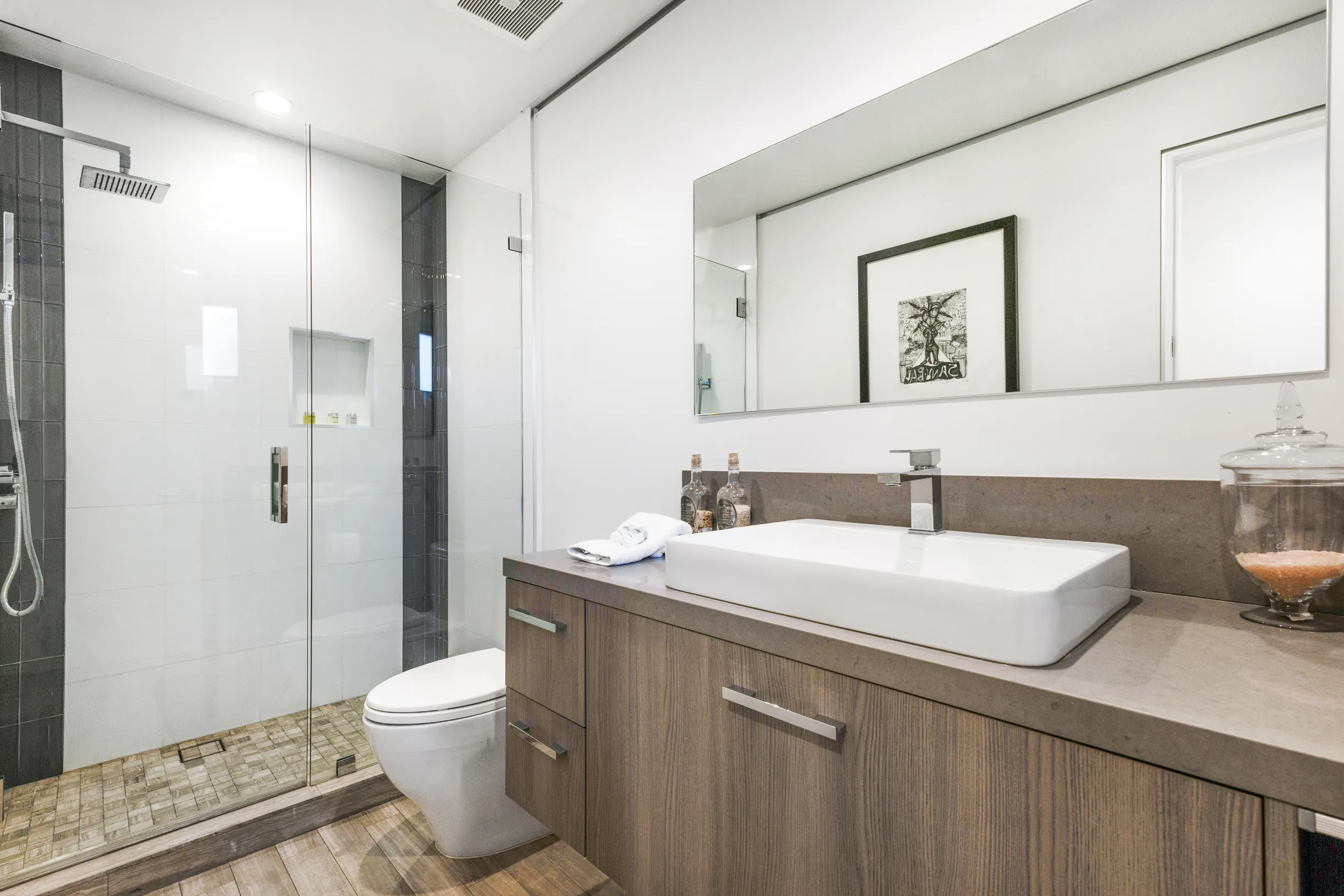 Wander Hollywood Hills Horizon #15