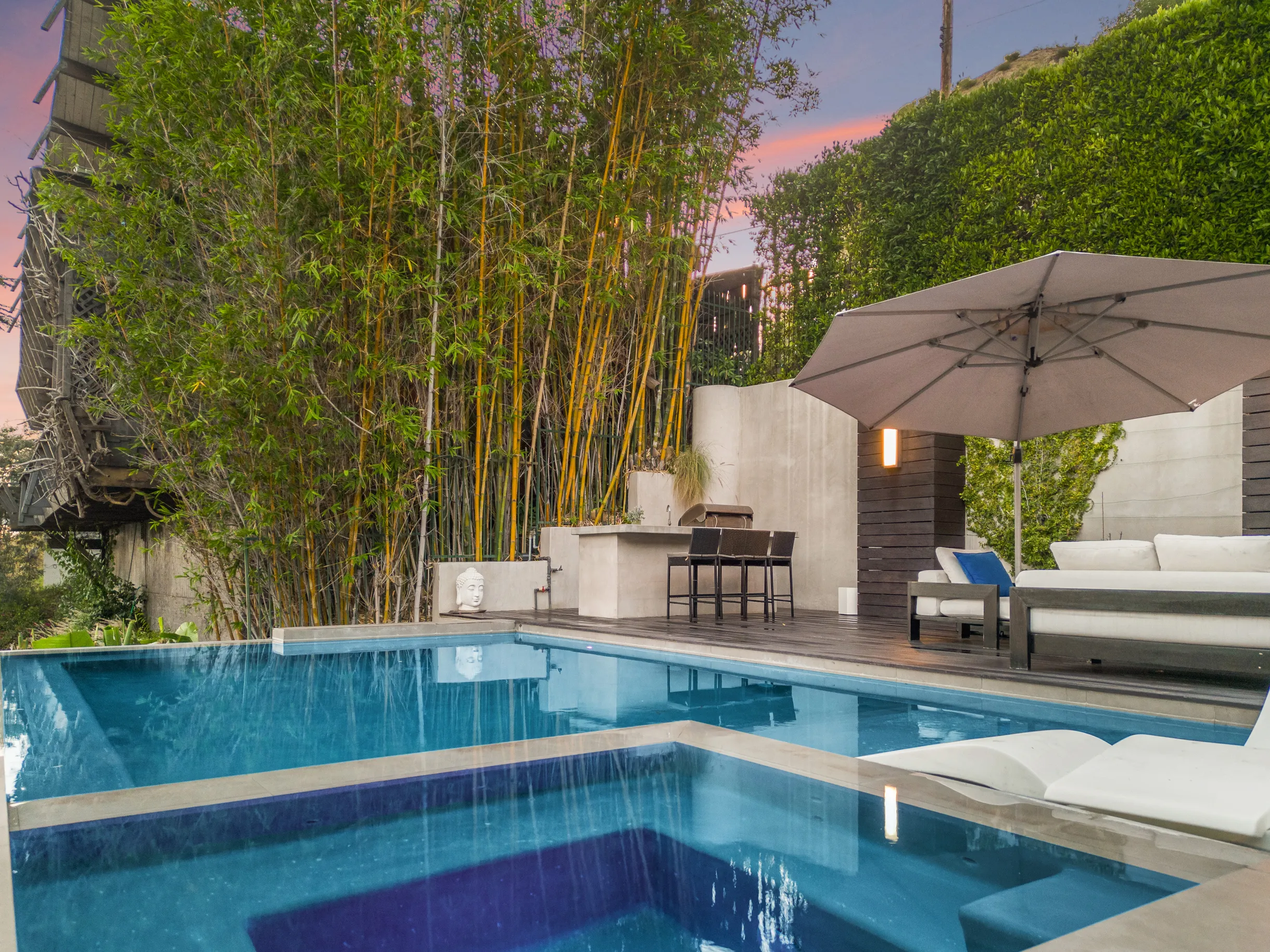 Wander Hollywood Hills Horizon #38