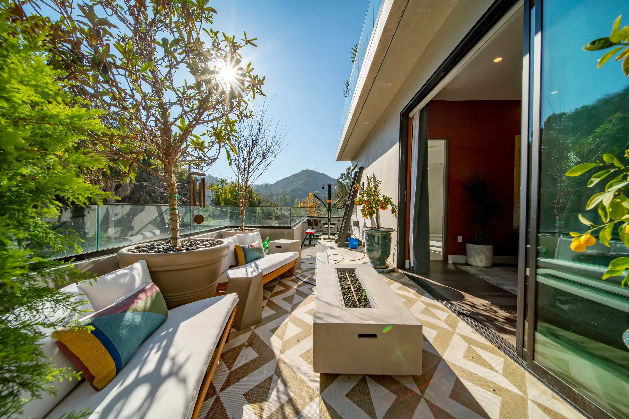 Wander Hollywood Haven #95