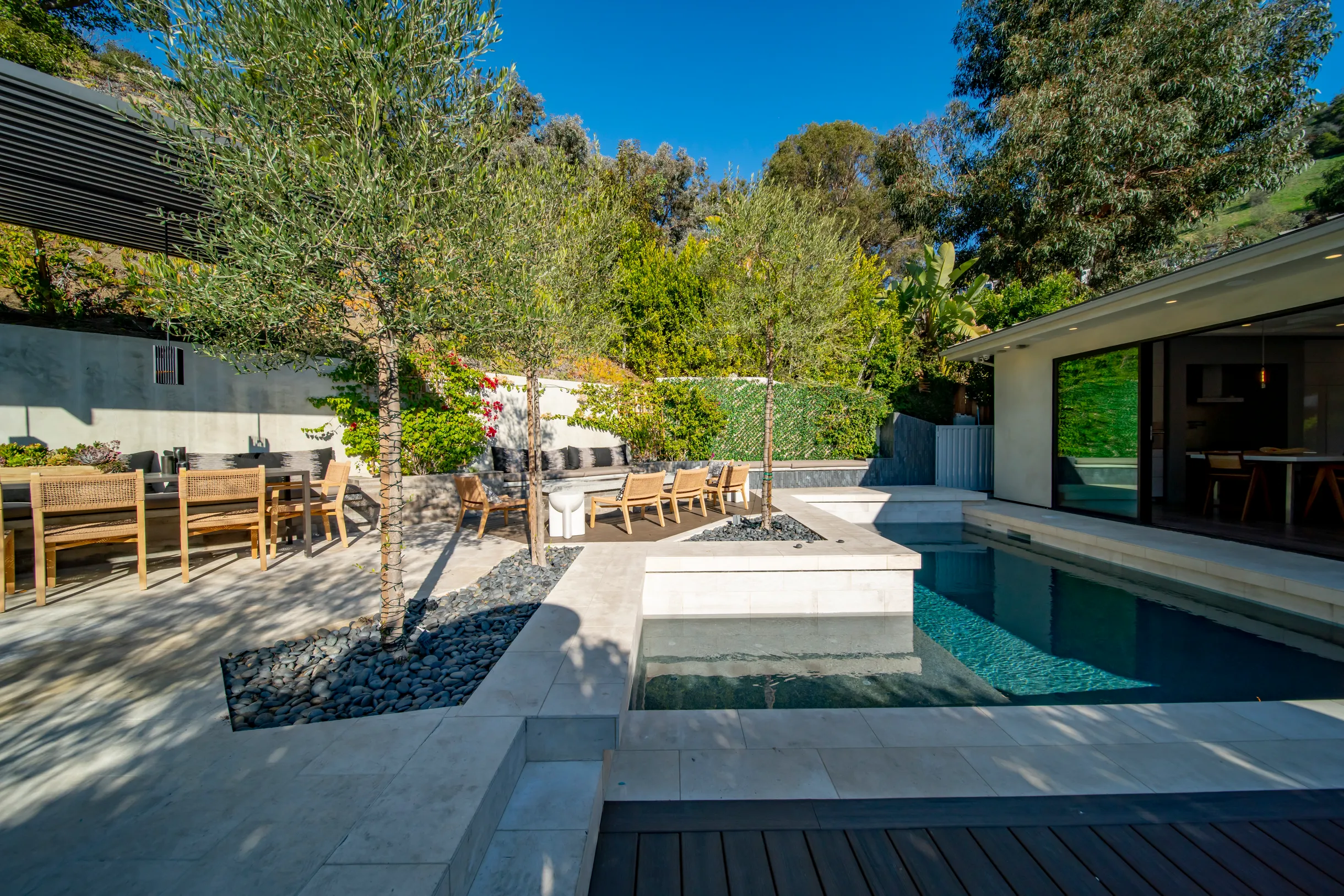 Wander Hollywood Haven #118