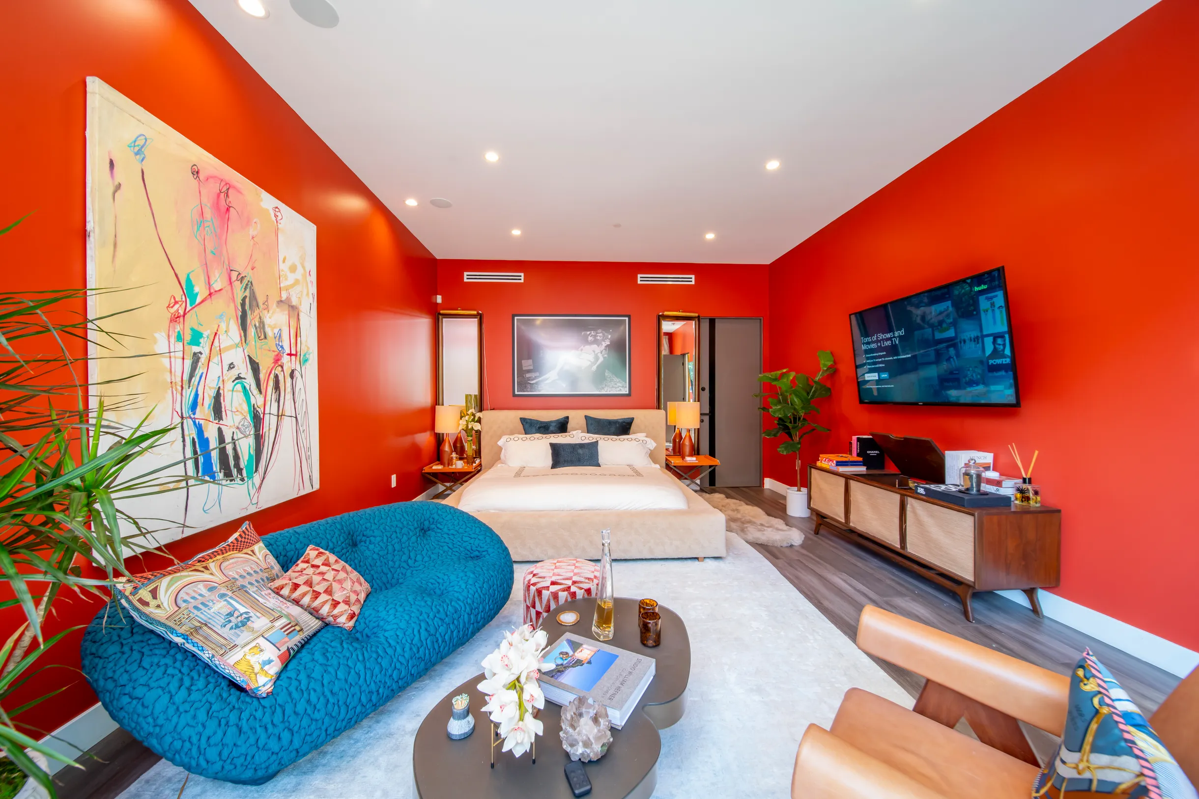 Wander Hollywood Haven #5