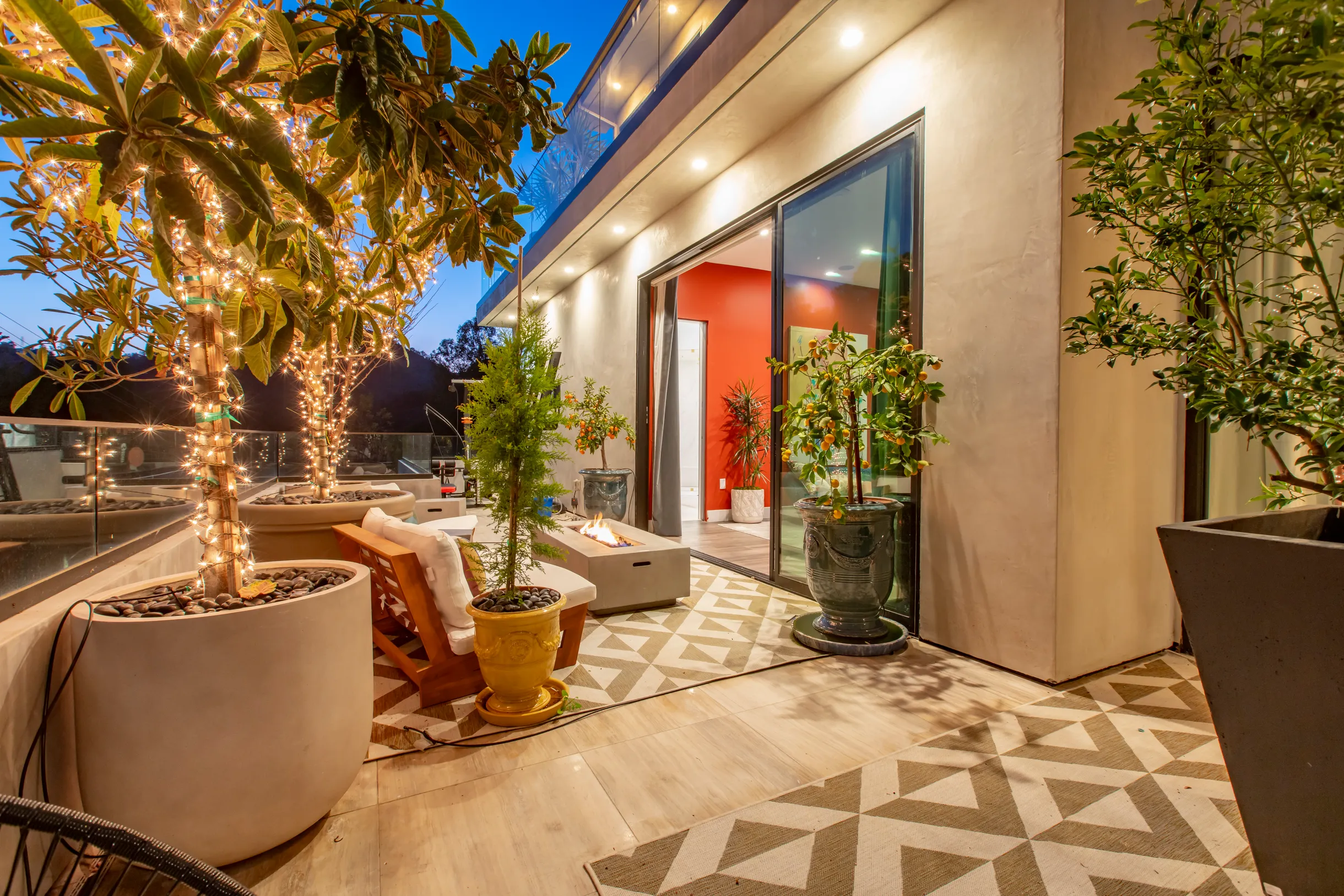 Wander Hollywood Haven #47