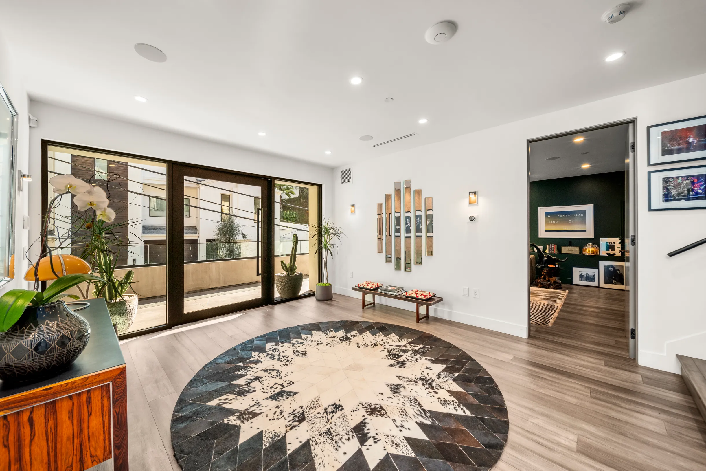 Wander Hollywood Haven #30