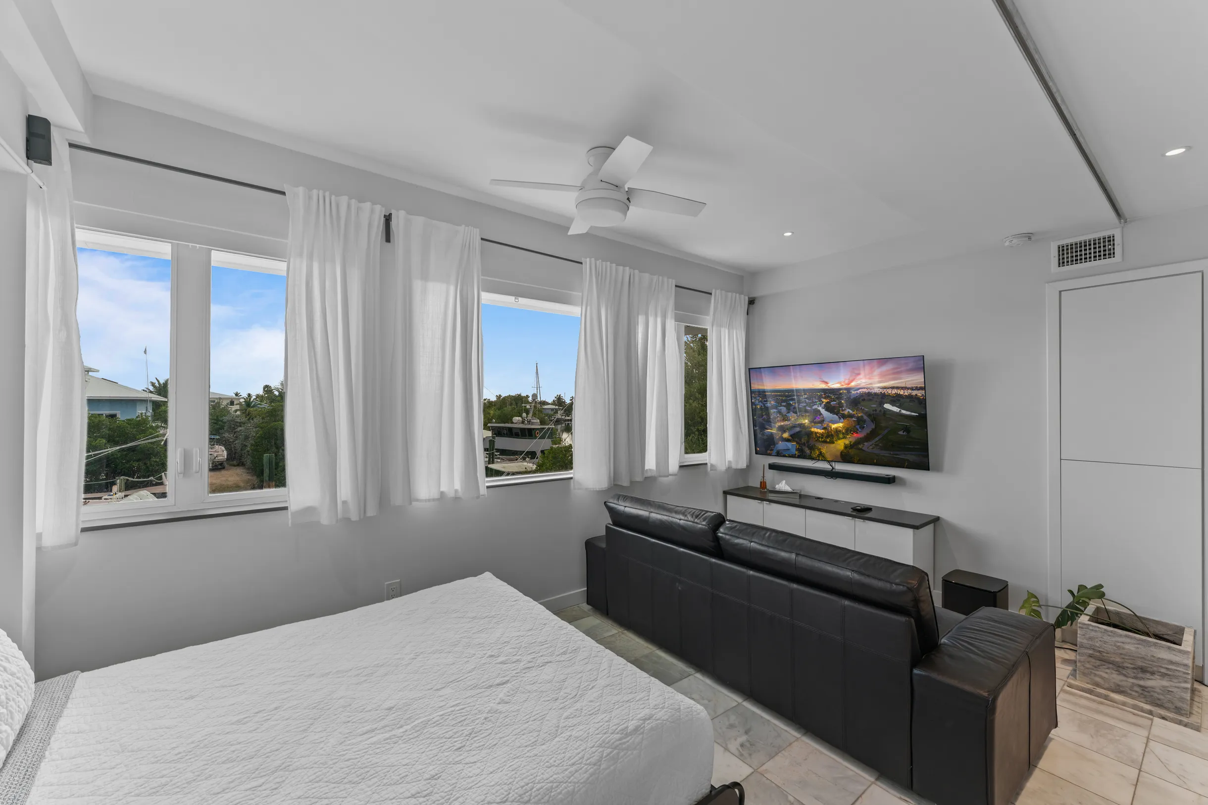 Wander Sombrero Oasis #64