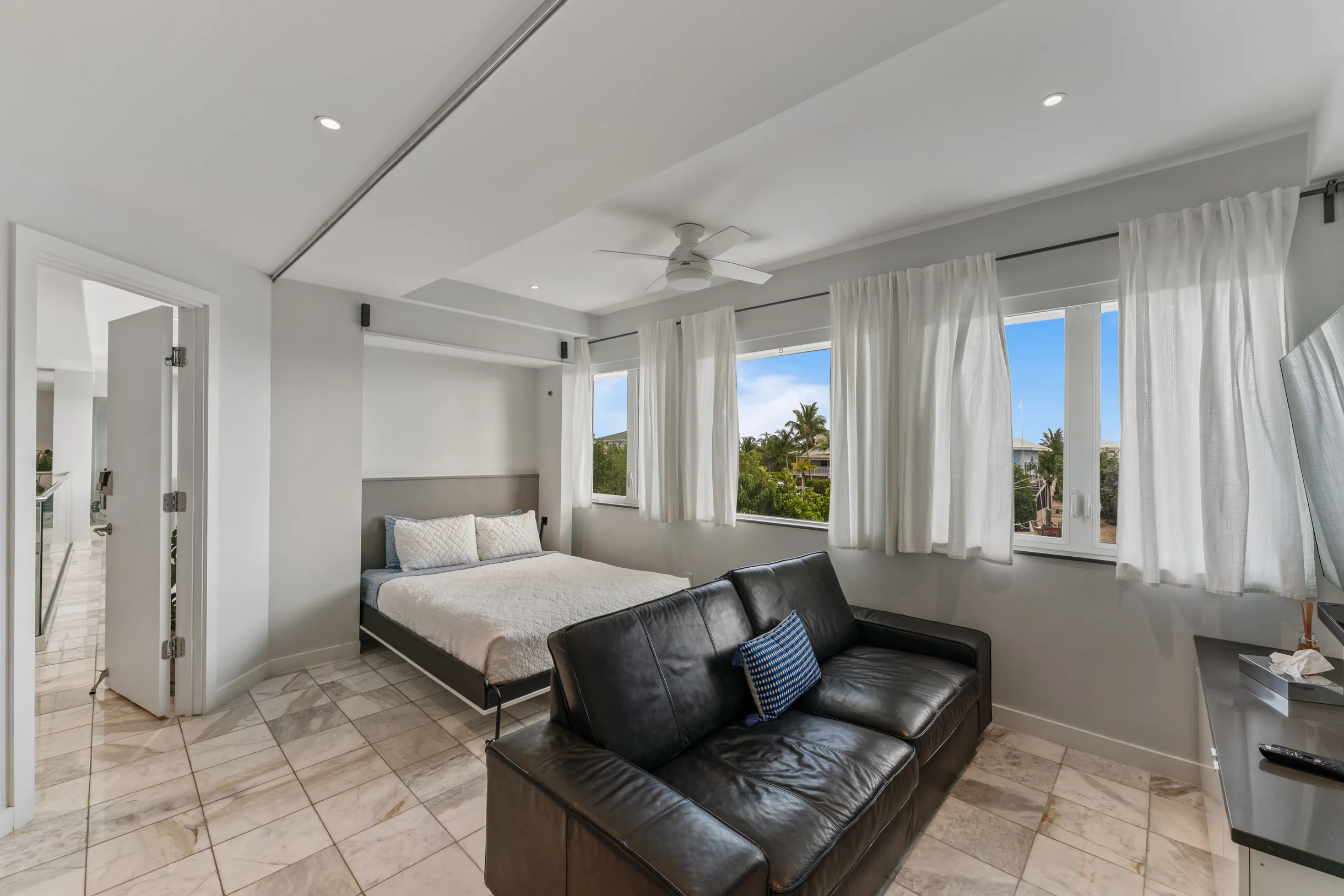 Wander Sombrero Oasis #101