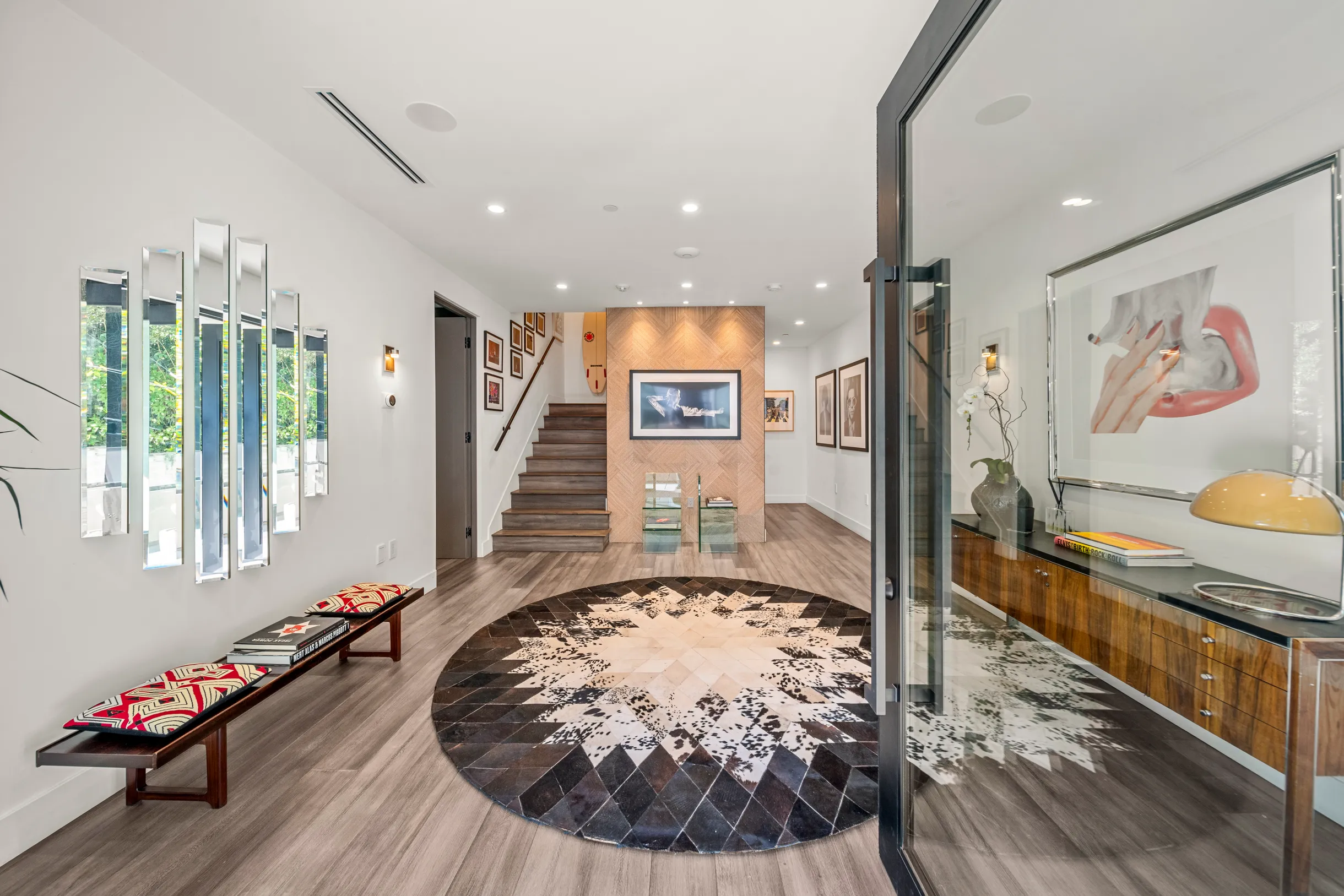 Wander Hollywood Haven #9