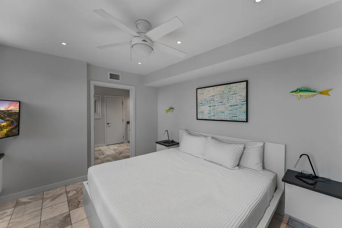 Wander Sombrero Oasis