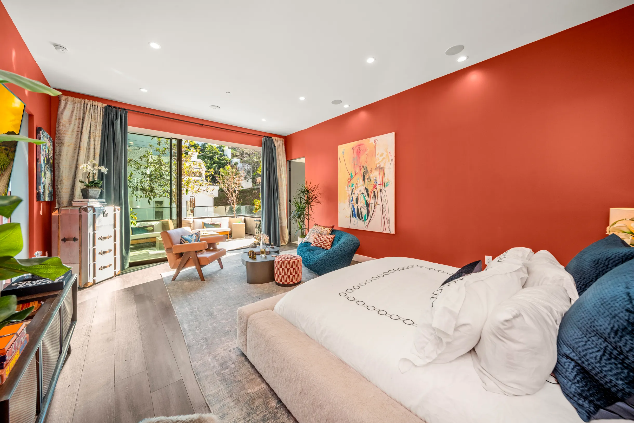 Wander Hollywood Haven #90