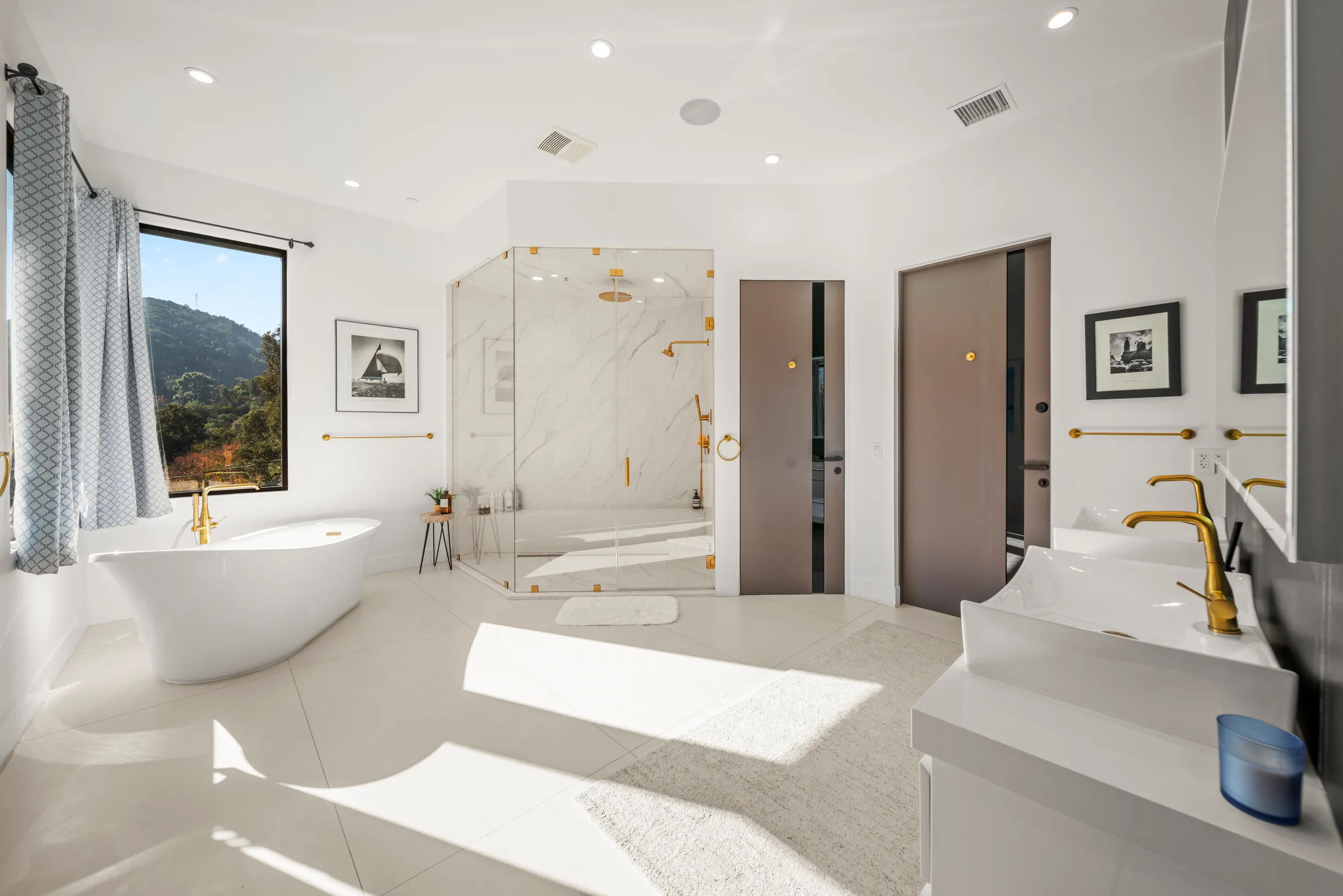 Wander Hollywood Haven #53