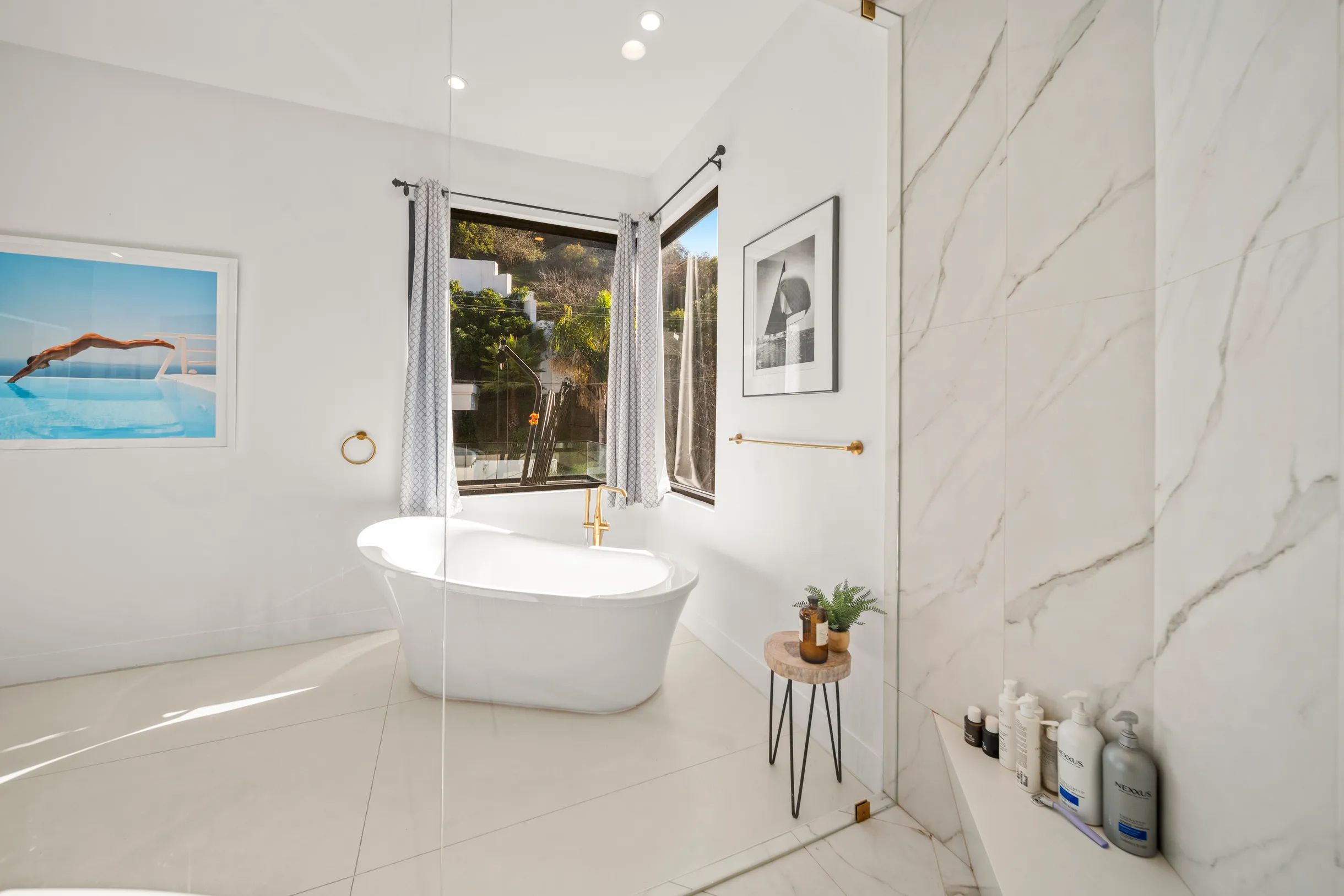 Wander Hollywood Haven #99