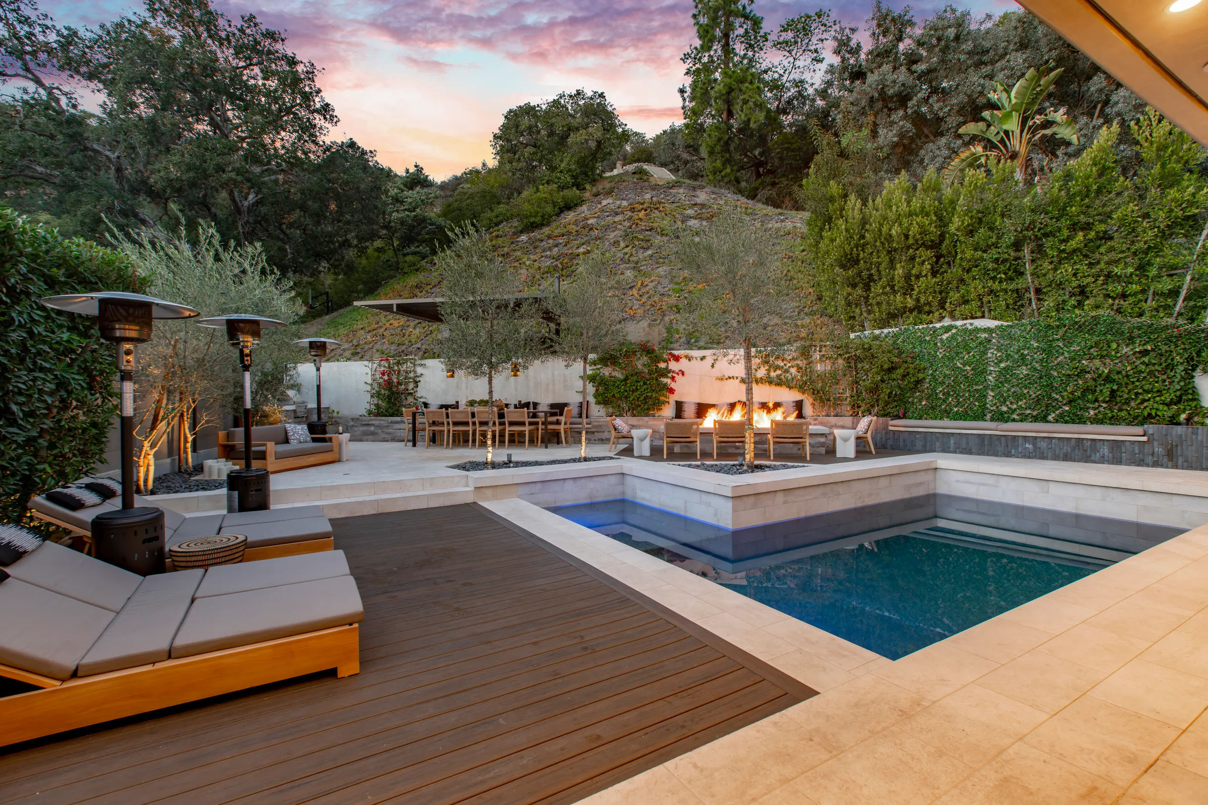 Wander Hollywood Haven #108