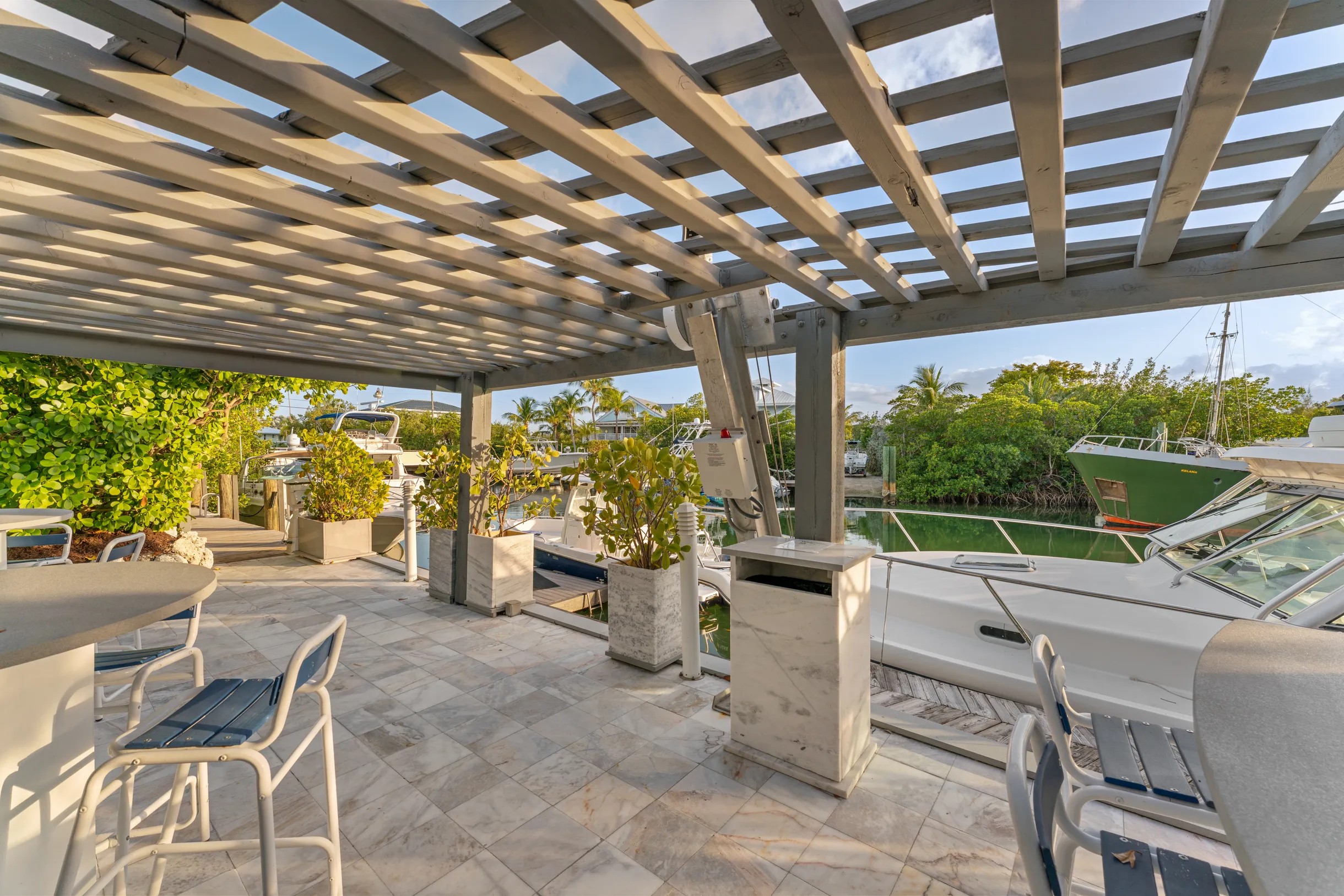 Wander Sombrero Oasis #123