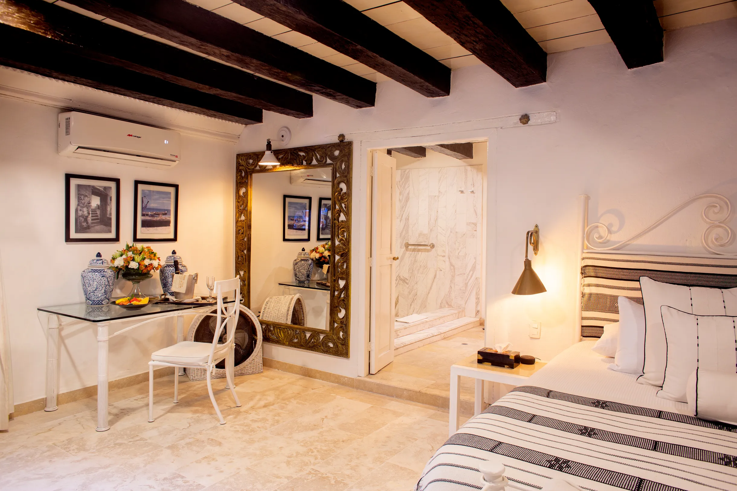 Wander Cartagena Bay #89