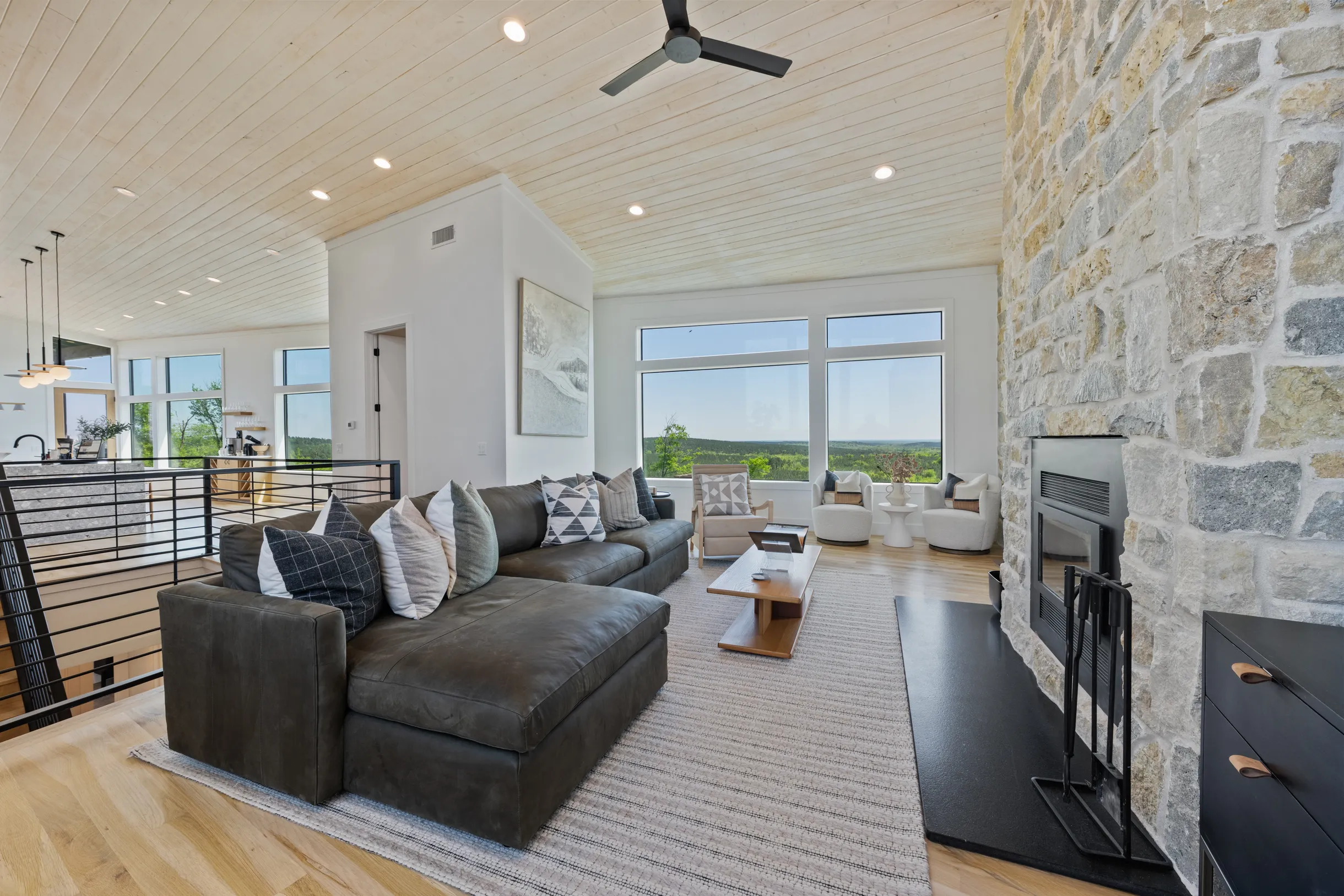 Wander Broken Bow Hollow #27