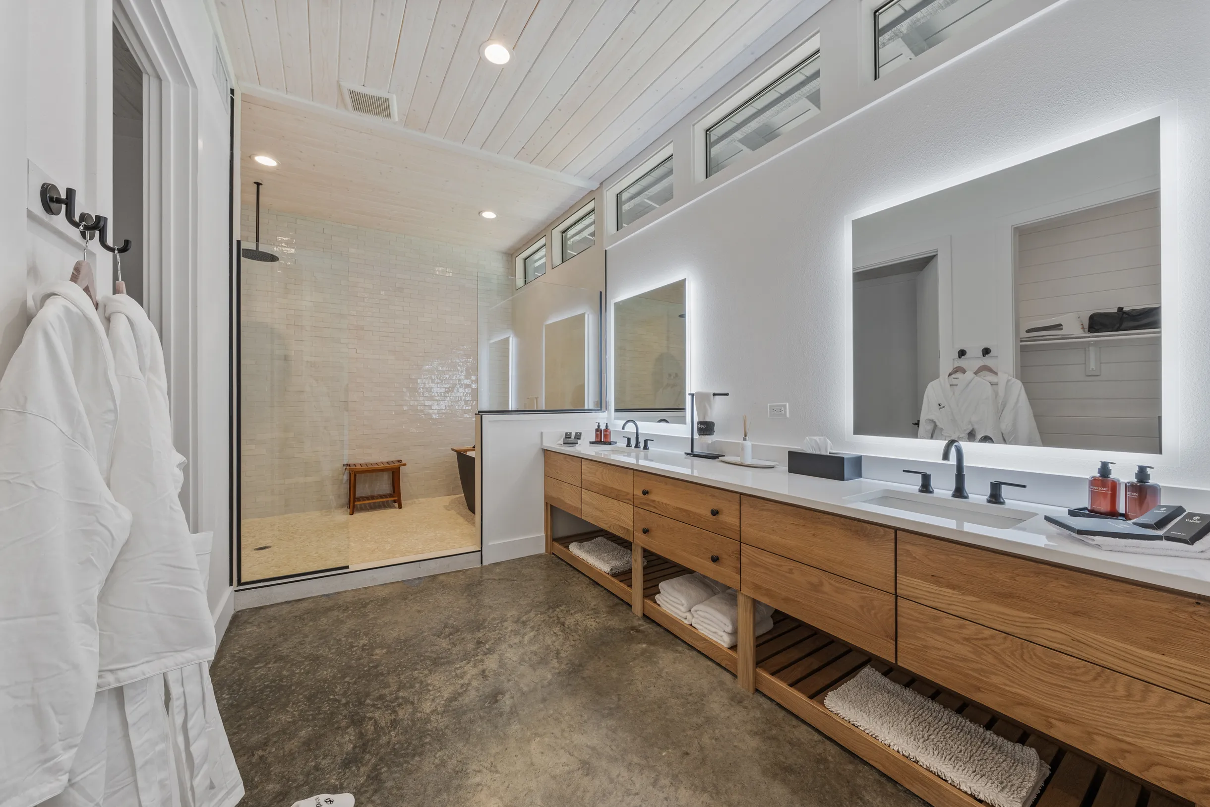 Wander Broken Bow Hollow #51