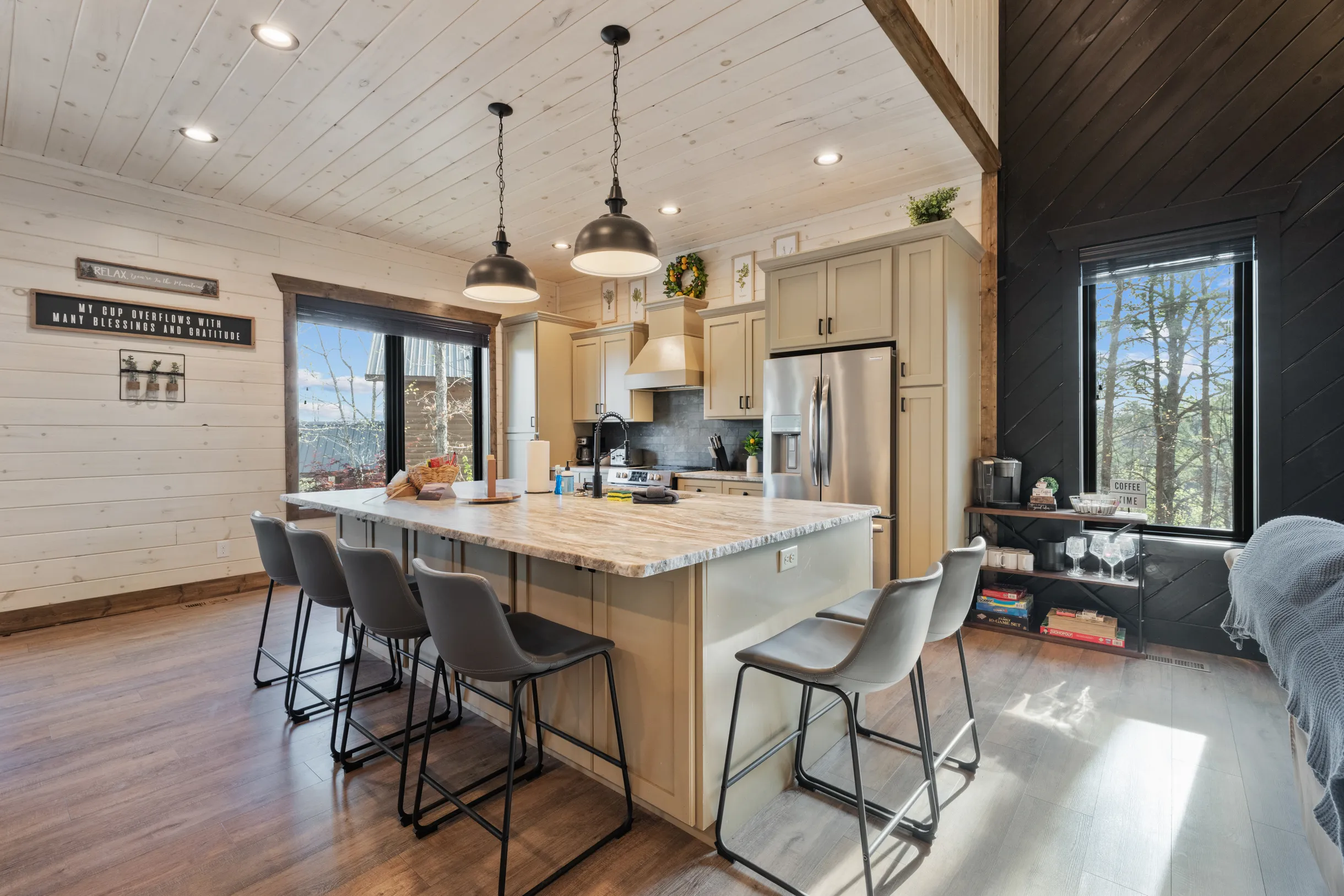 Wander Pigeon Ridge #128