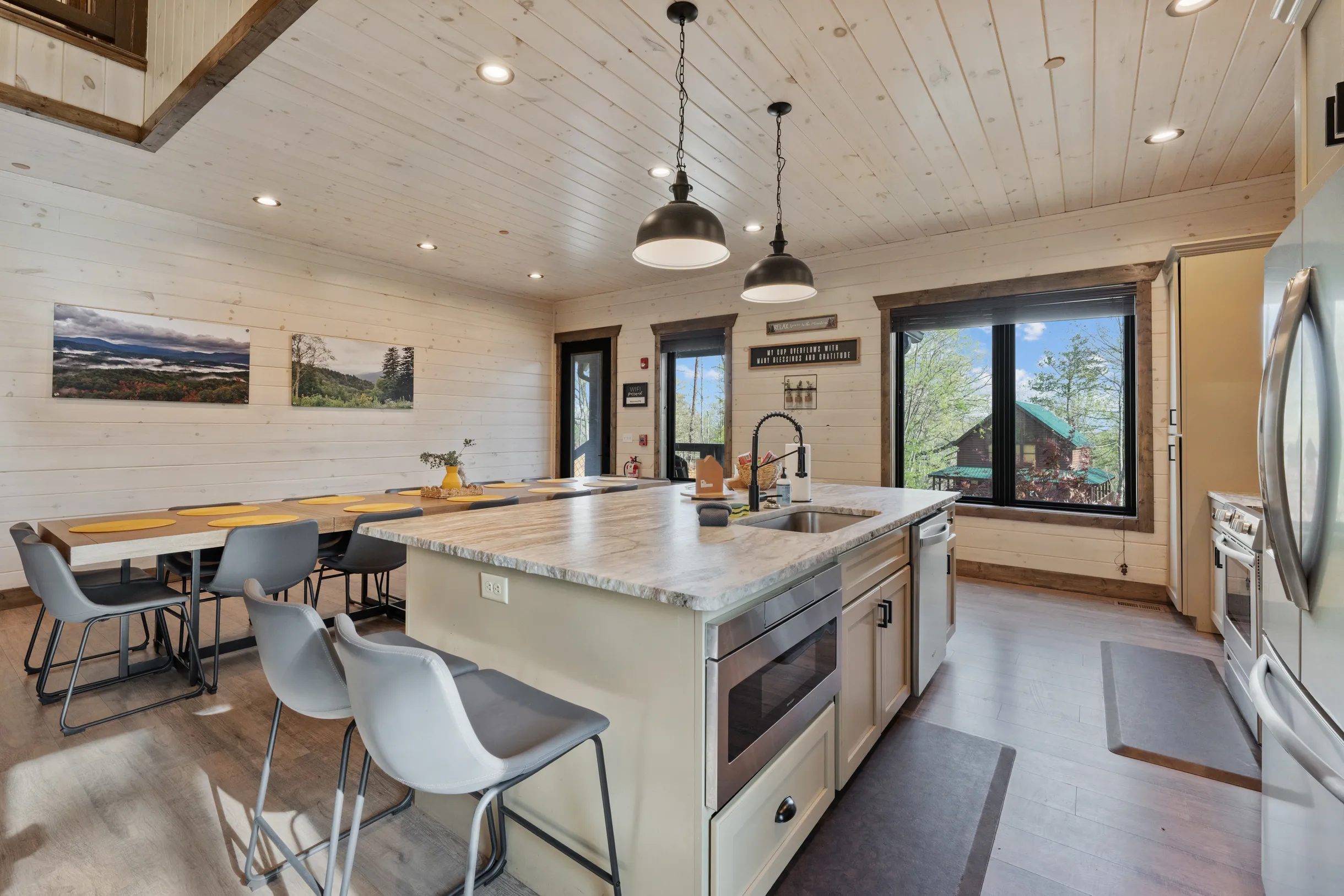 Wander Pigeon Ridge #122