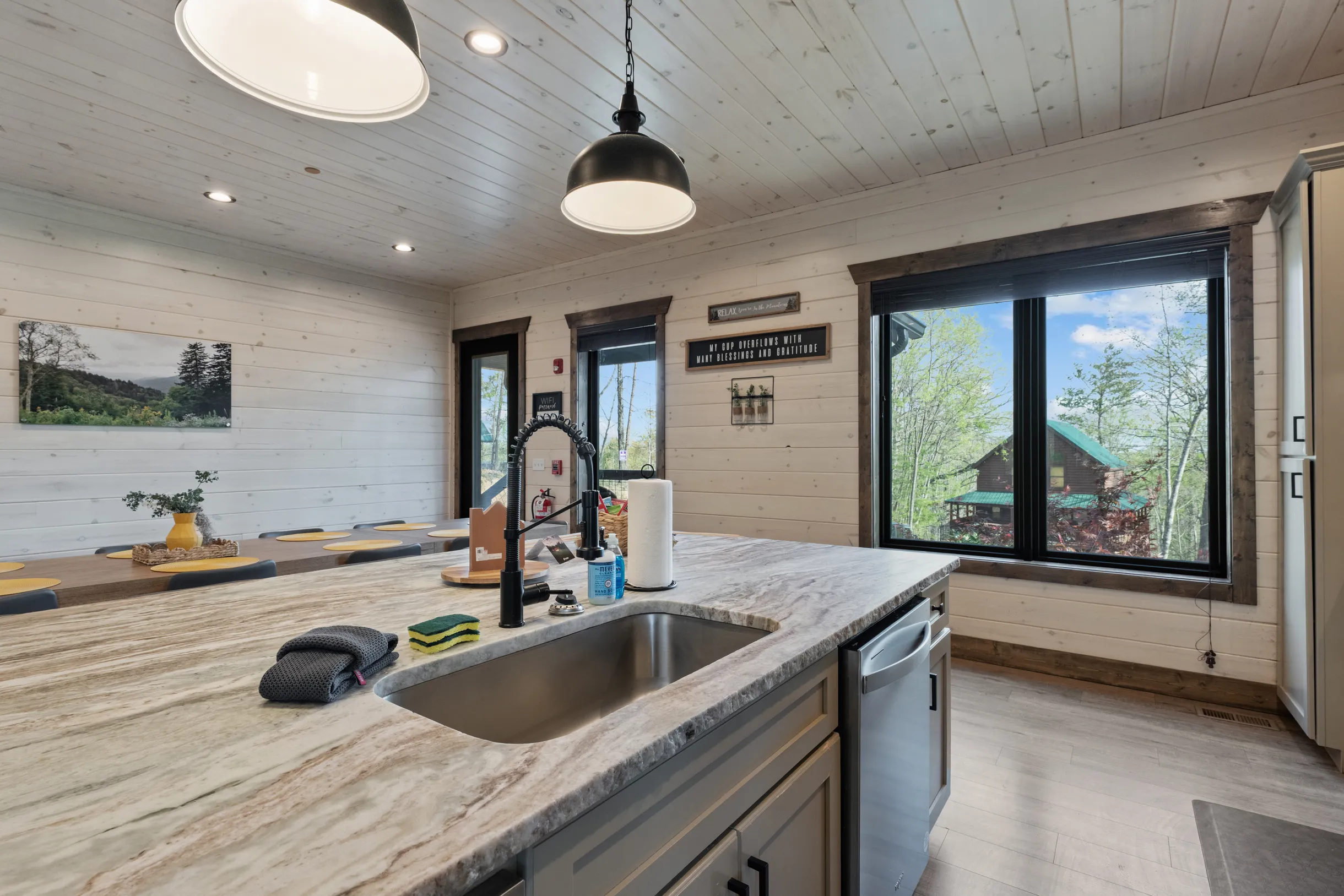 Wander Pigeon Ridge #127