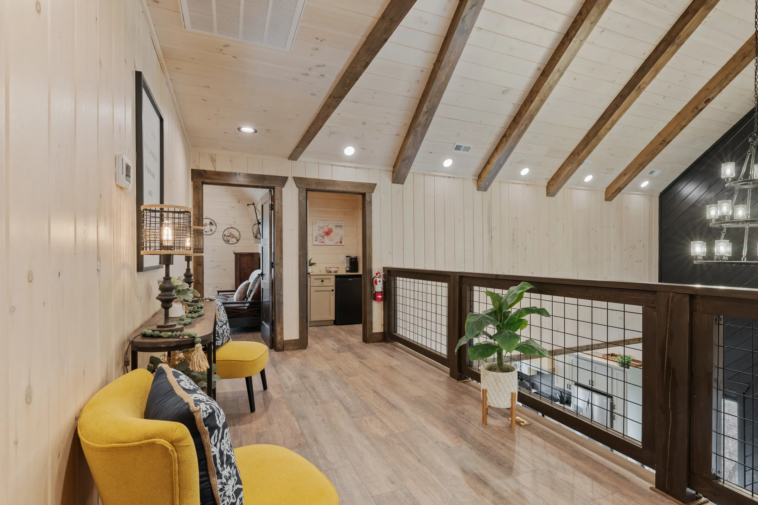 Wander Pigeon Ridge #84