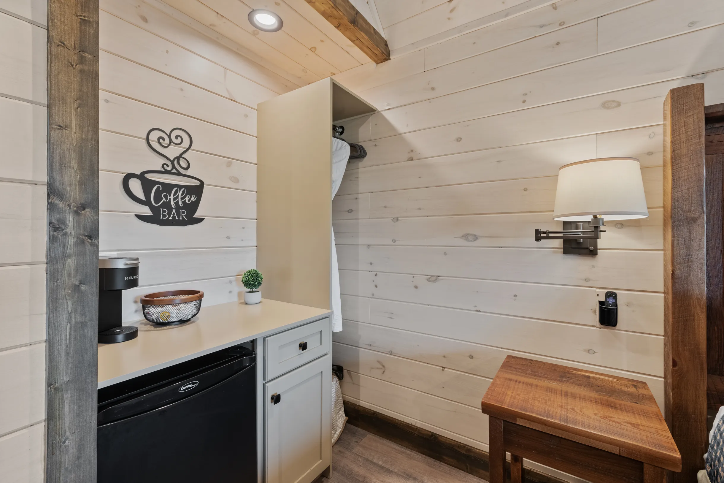 Wander Pigeon Ridge #105