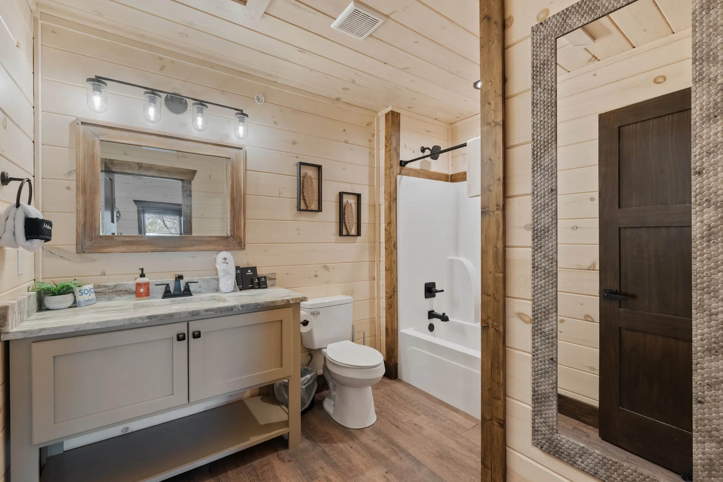 Wander Pigeon Ridge #18