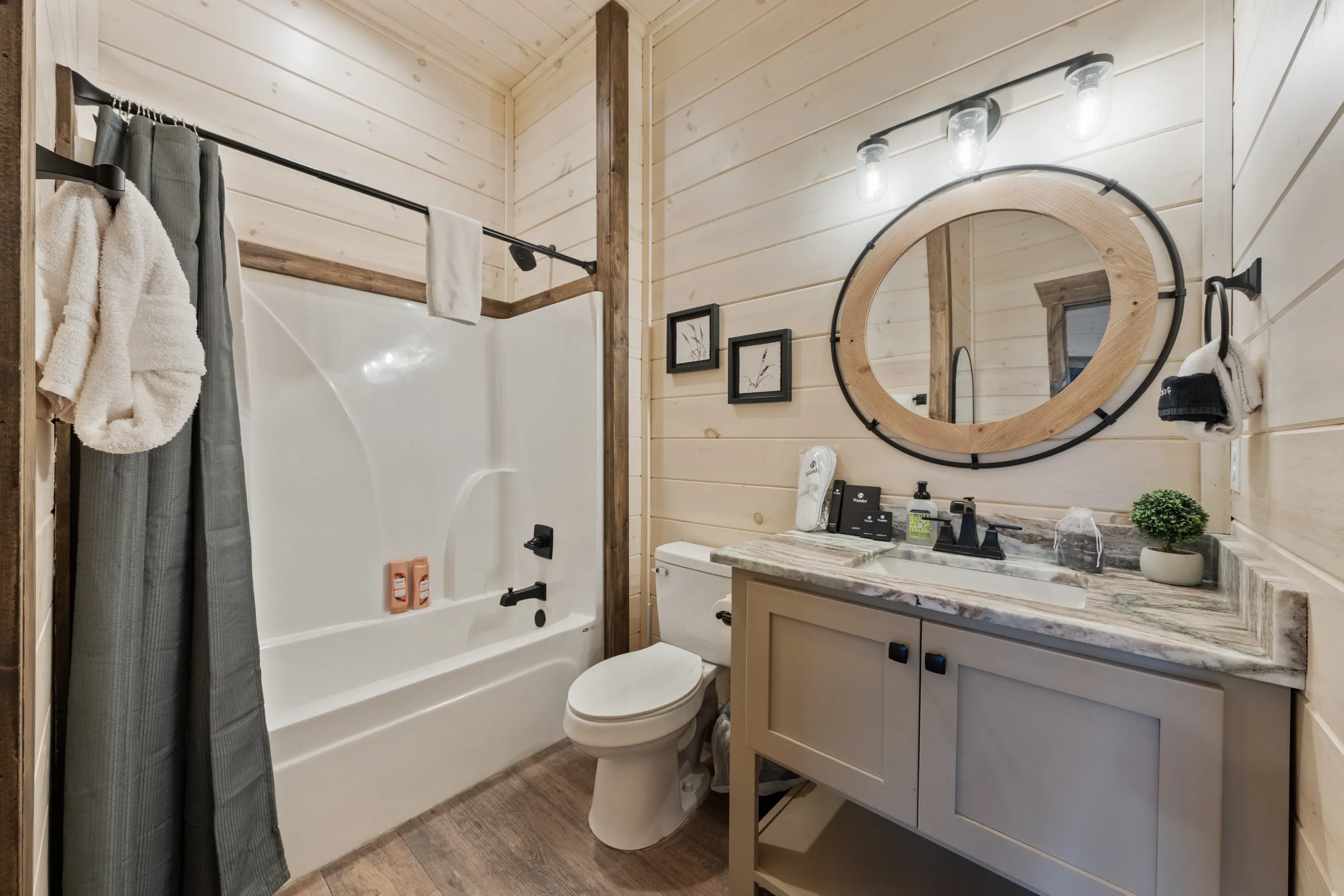 Wander Pigeon Ridge #20