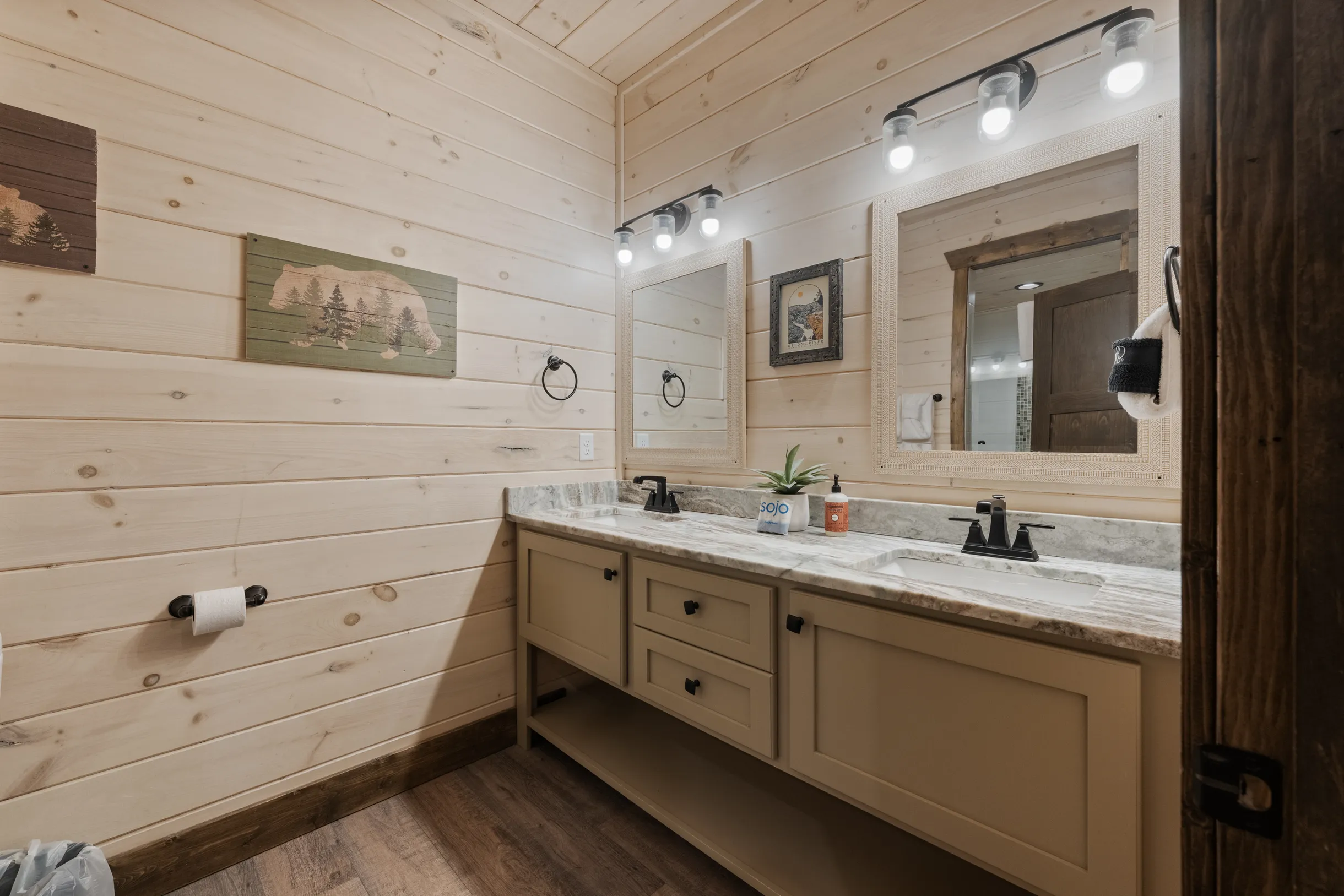 Wander Pigeon Ridge #89