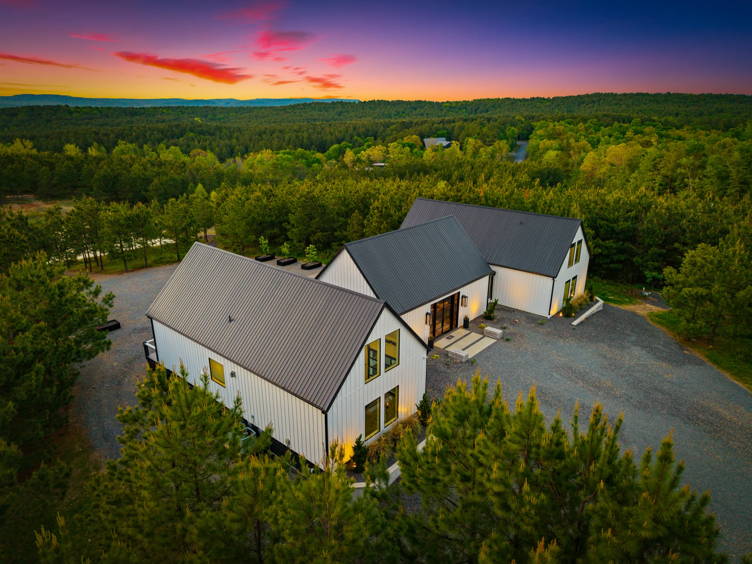 Wander Broken Bow Woods #80