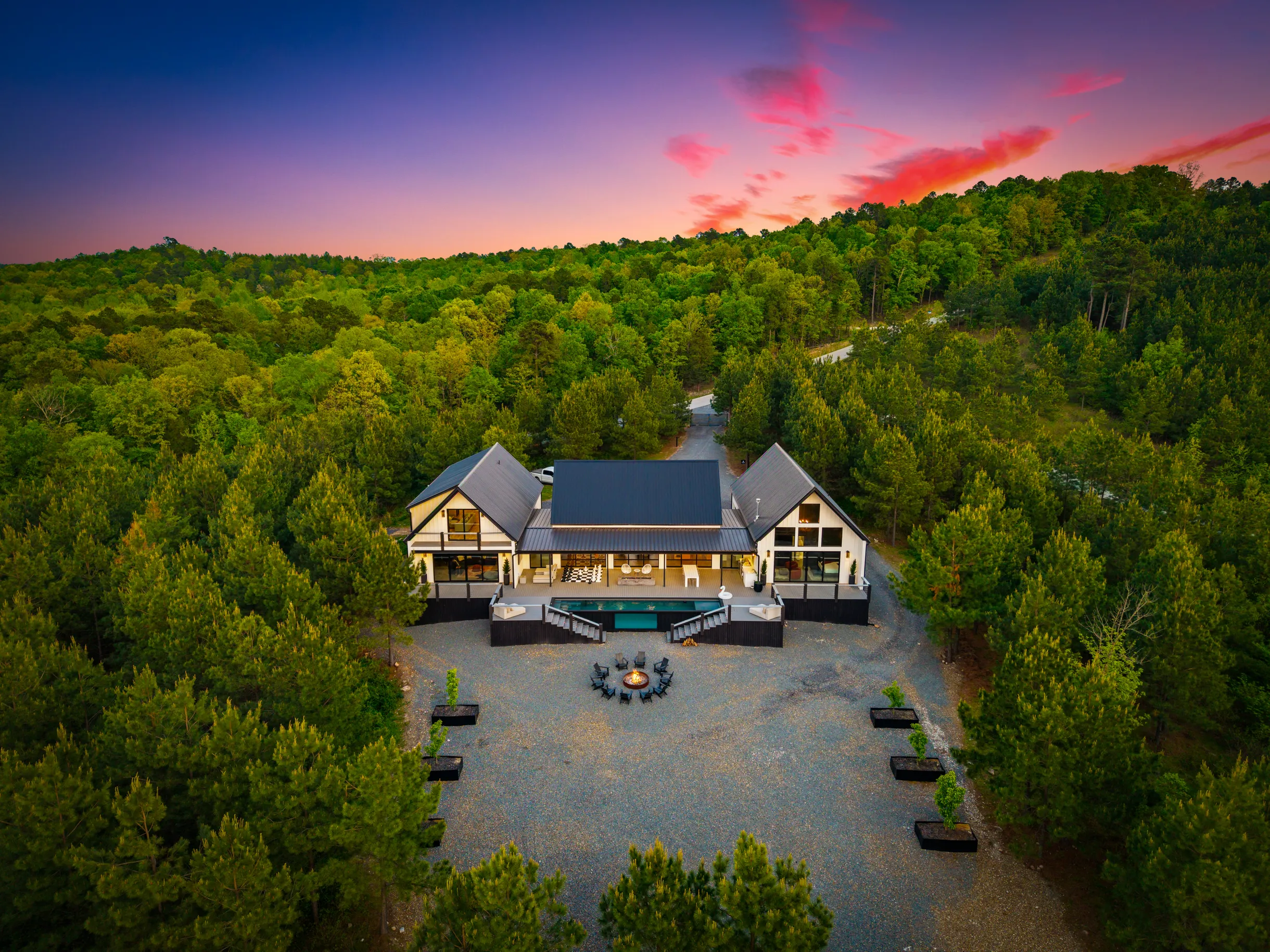 Wander Broken Bow Woods #106