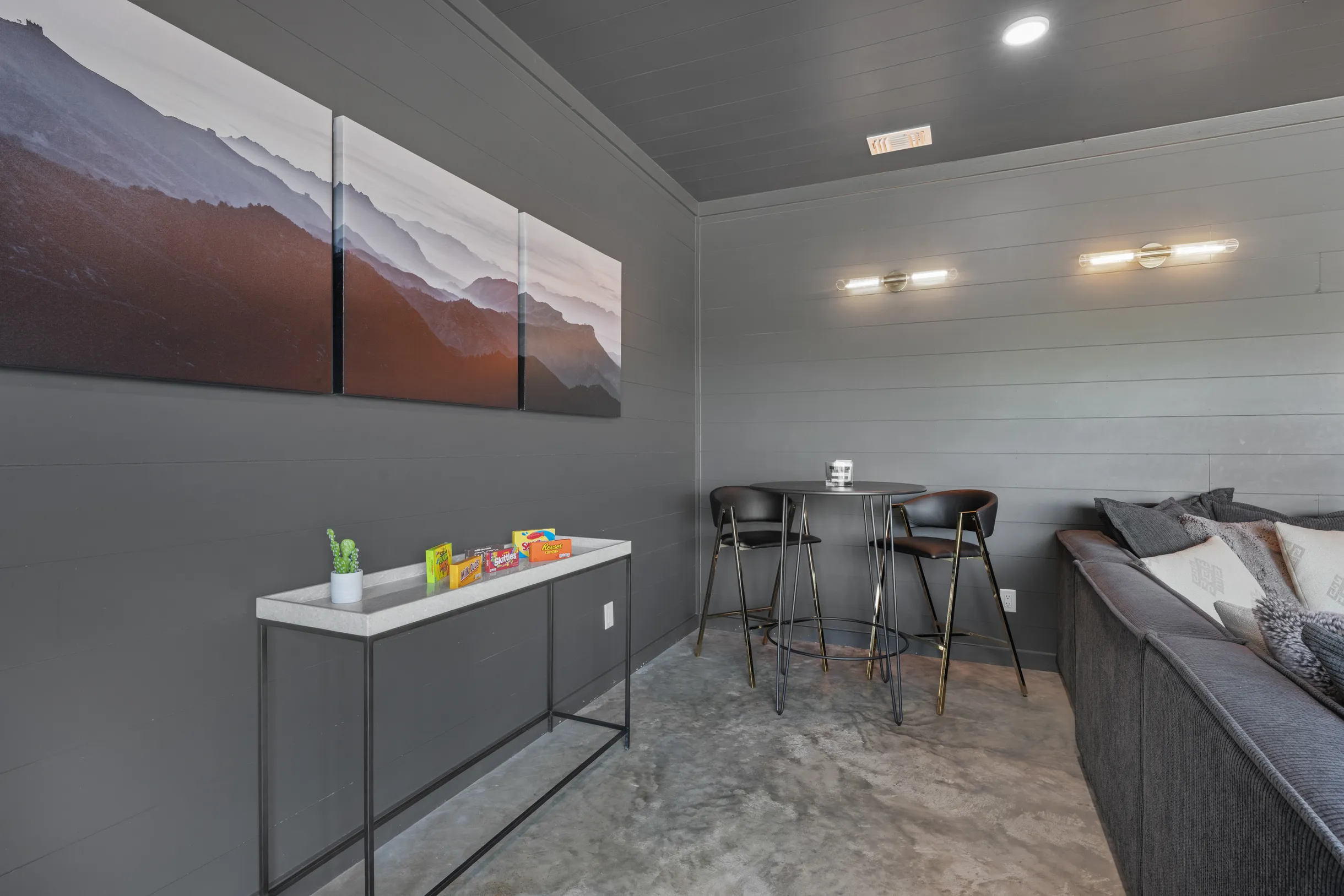 Wander Broken Bow Woods #123