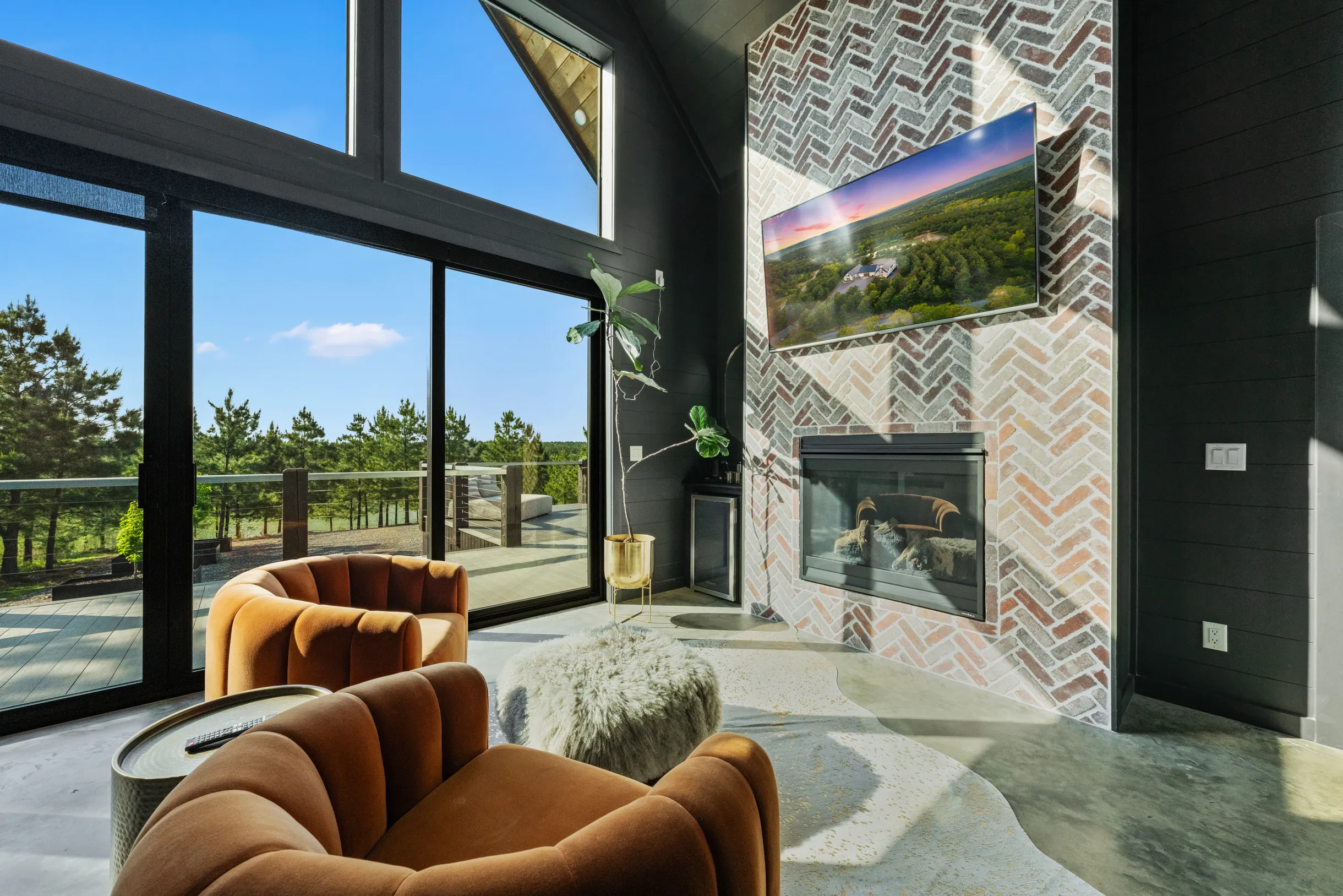 Wander Broken Bow Woods #29