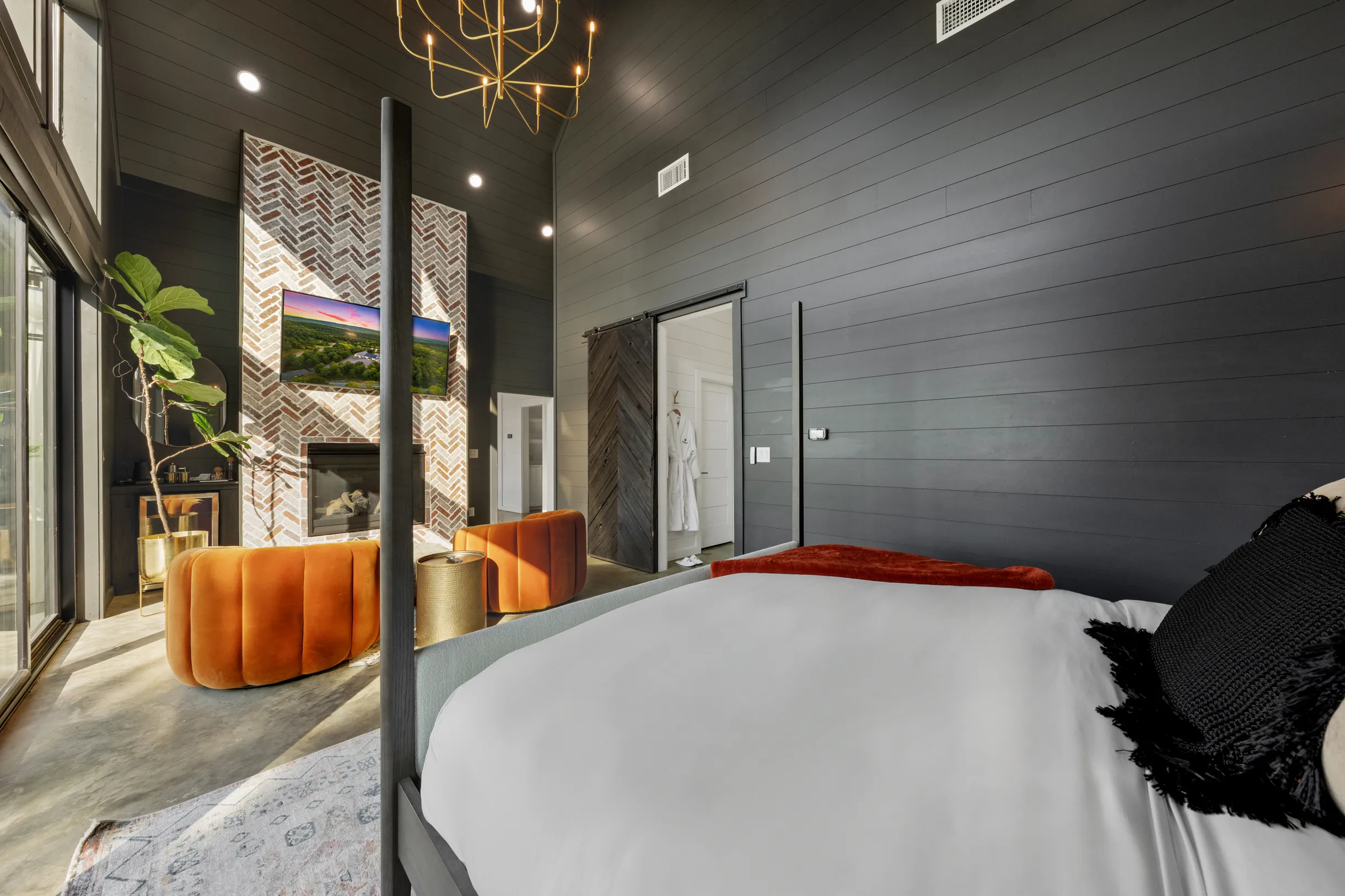 Wander Broken Bow Woods #109