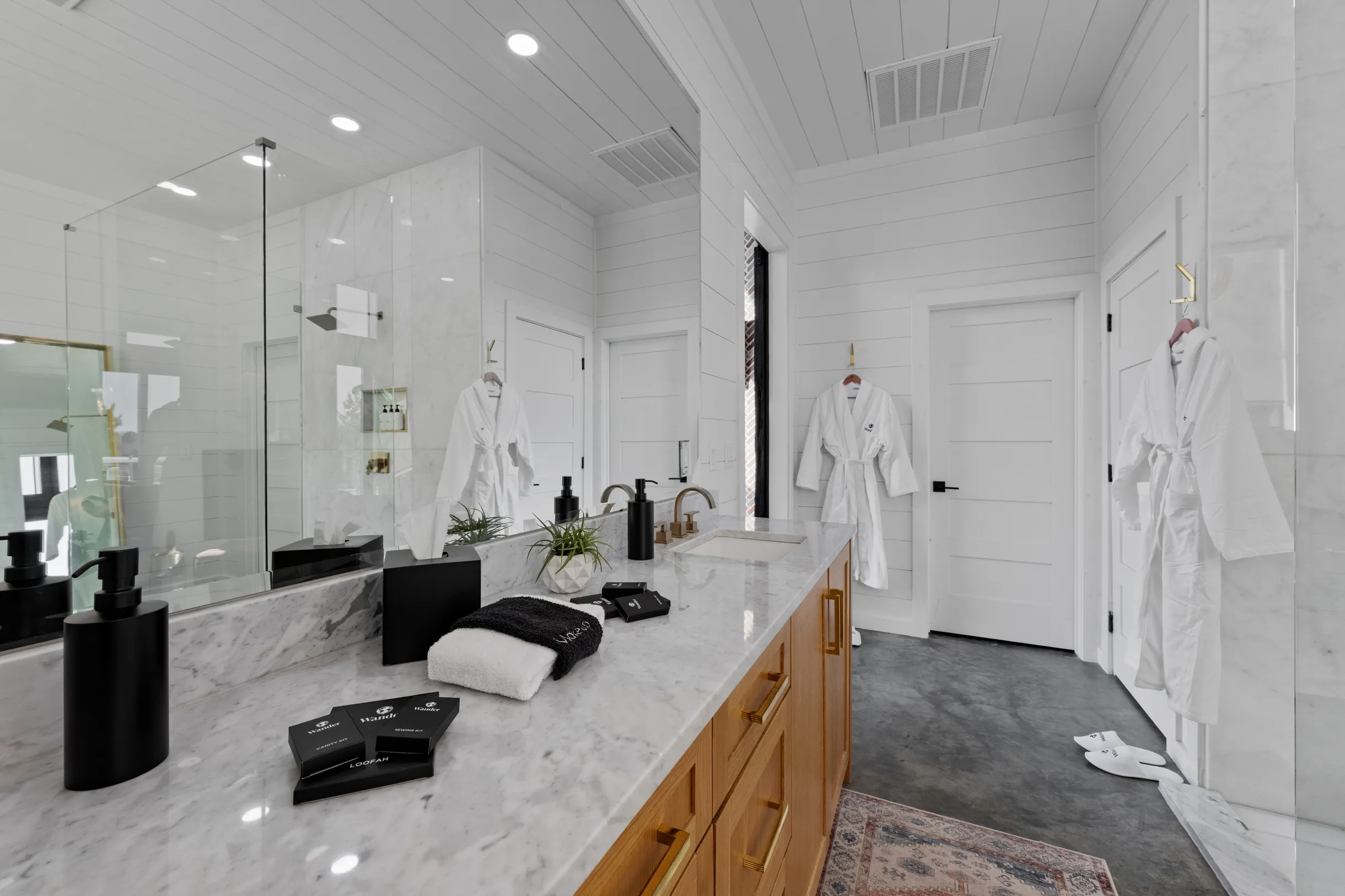 Wander Broken Bow Woods #110