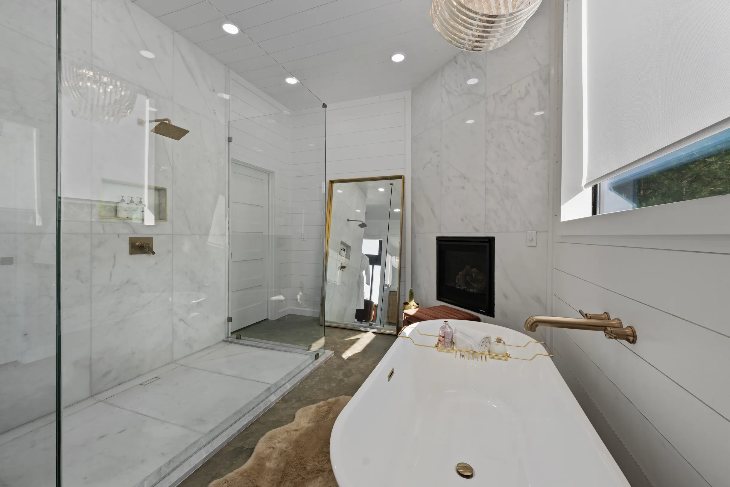 Wander Broken Bow Woods #98