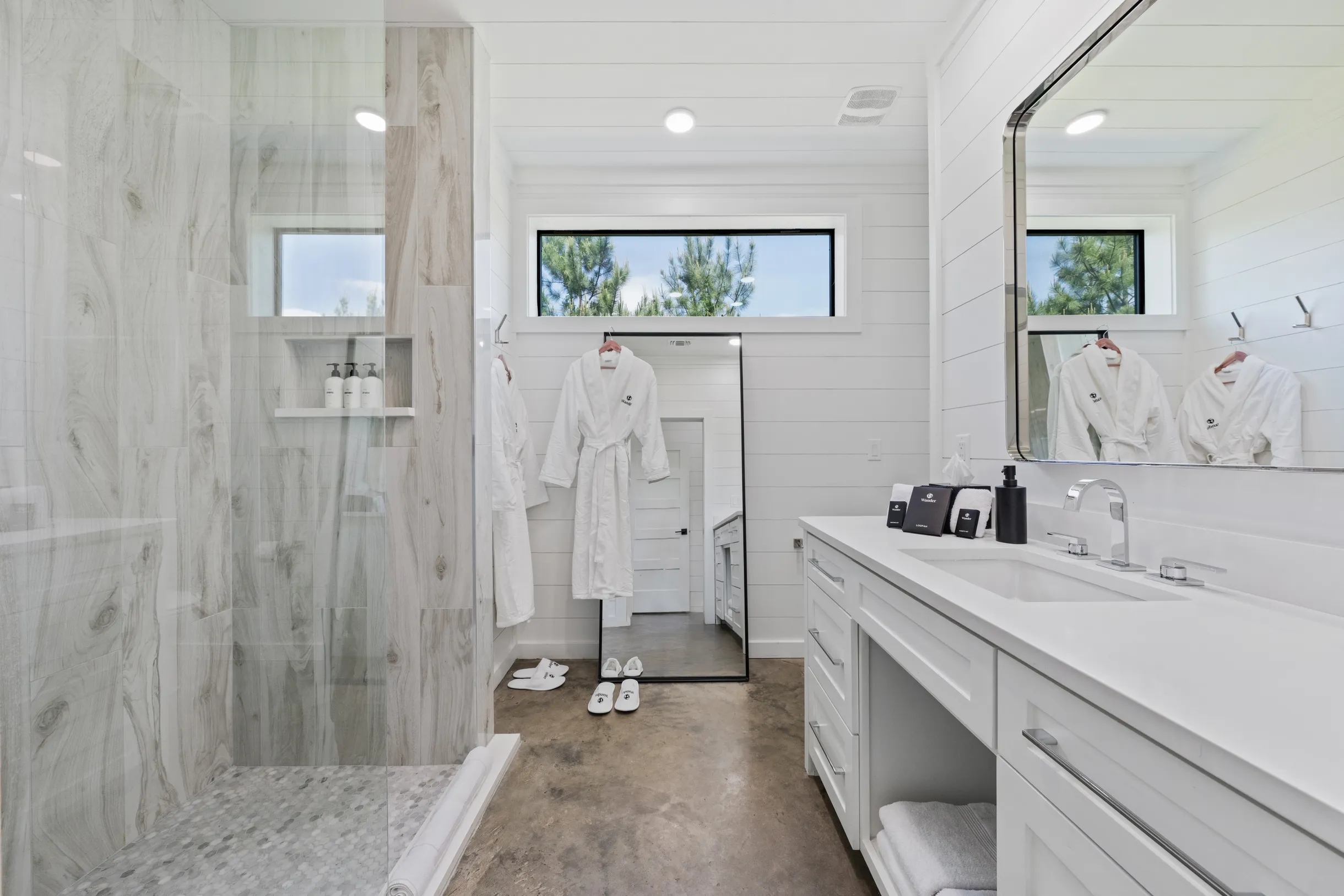 Wander Broken Bow Woods #12