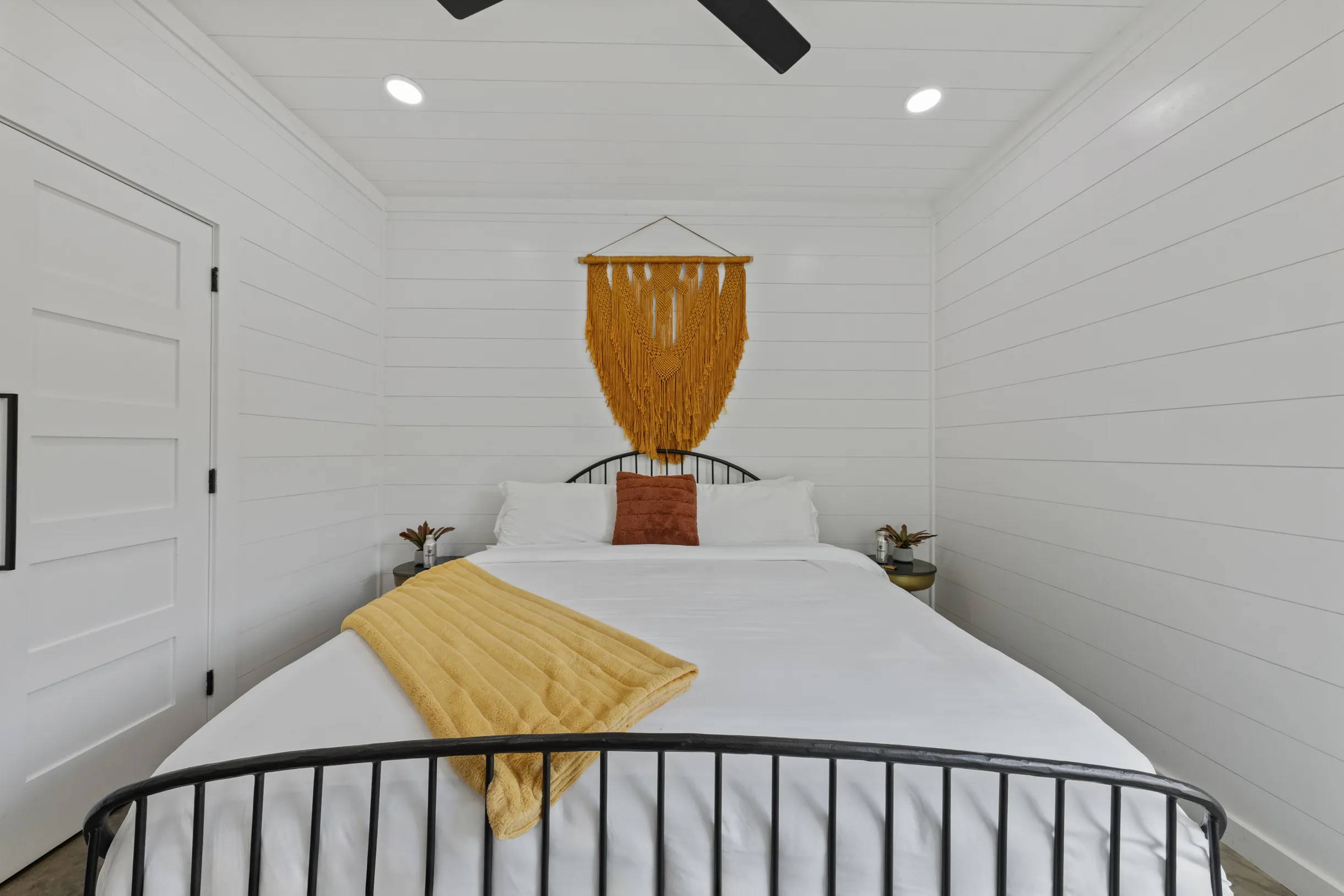 Wander Broken Bow Woods #33