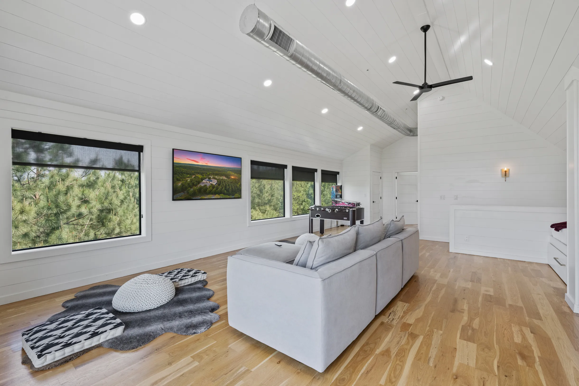 Wander Broken Bow Woods #121