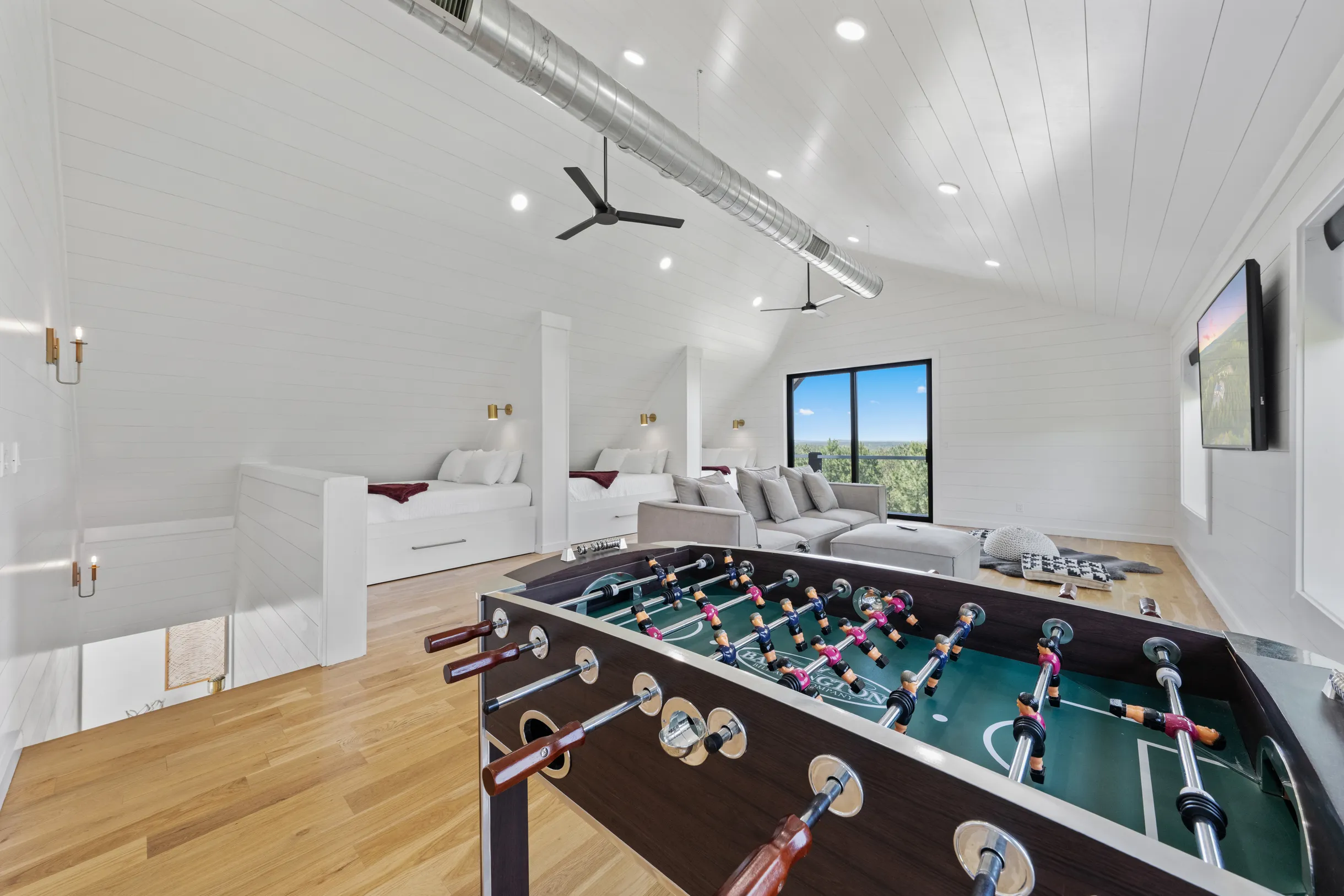 Wander Broken Bow Woods #112